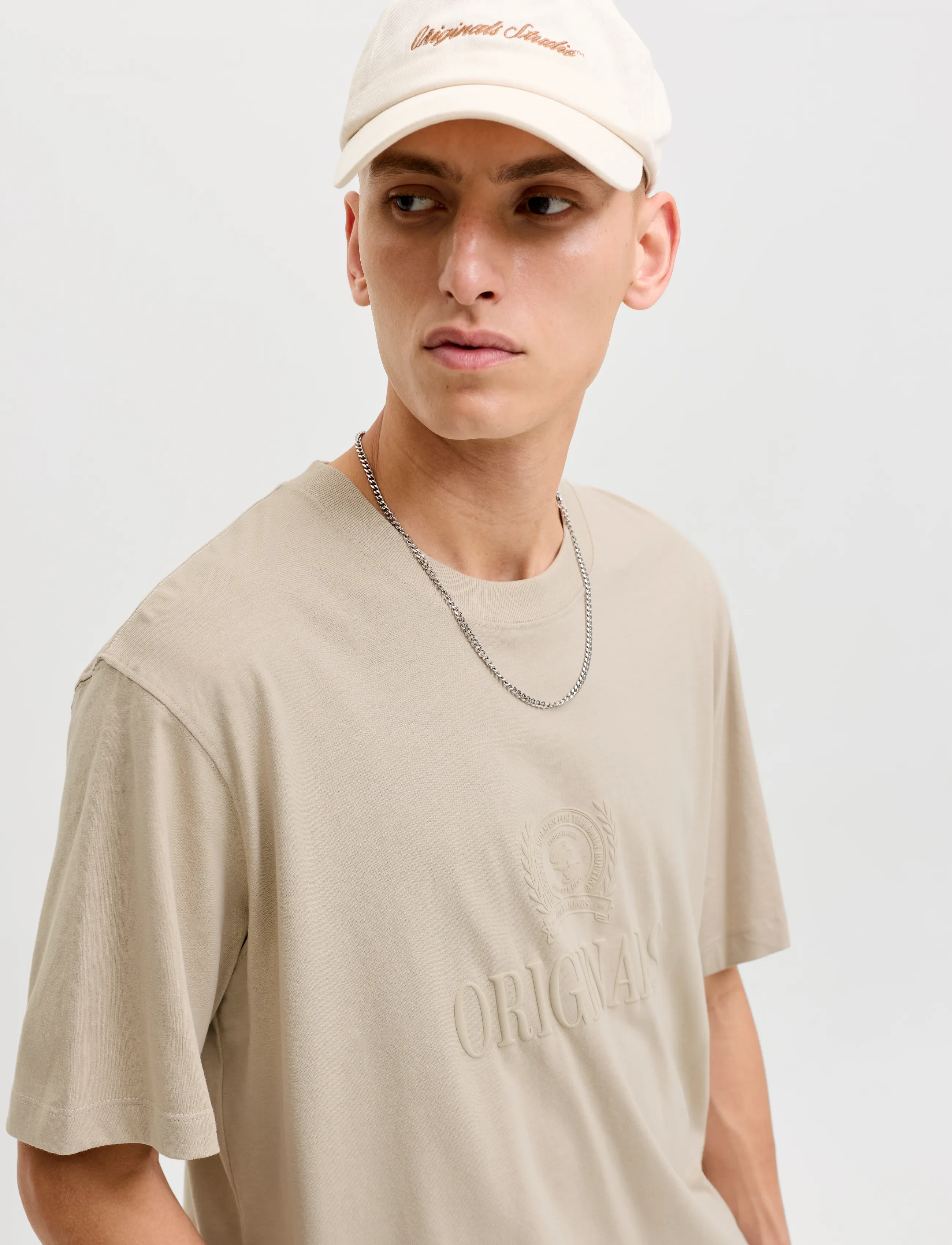 JACK & JONES Jorfrederiksberg Monogram Tee Ss Cn Sn t-shirts - bas herr – bild 5