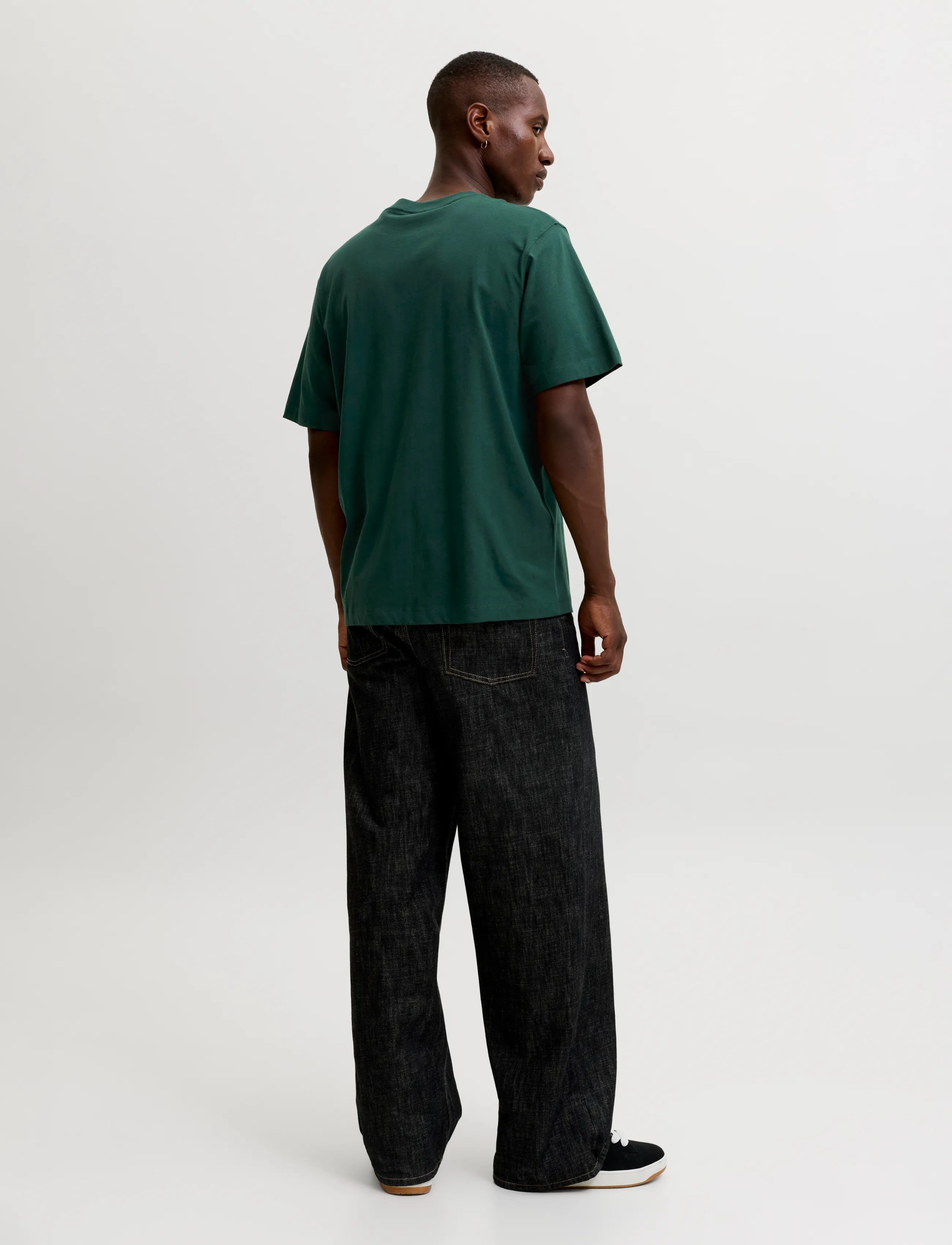 Jack & Jones - JORFREDERIKSBERG MONOGRAM TEE SS CN SN - kurzärmelige t-shirts - pine grove - 3