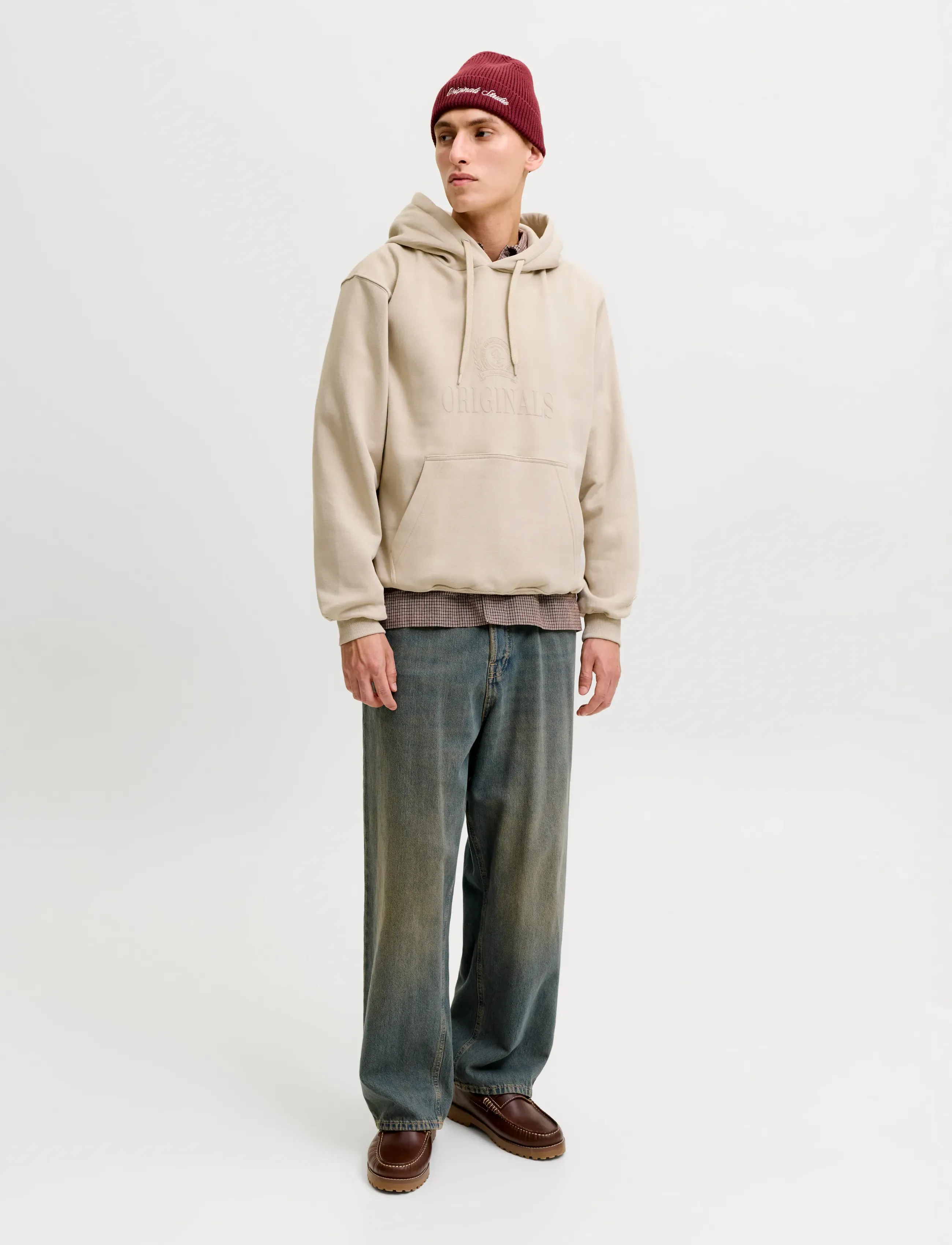 Jack & Jones - JORFREDERIKSBERG MONOGRAM SWEAT HOOD SN - hoodies - feather gray - 4