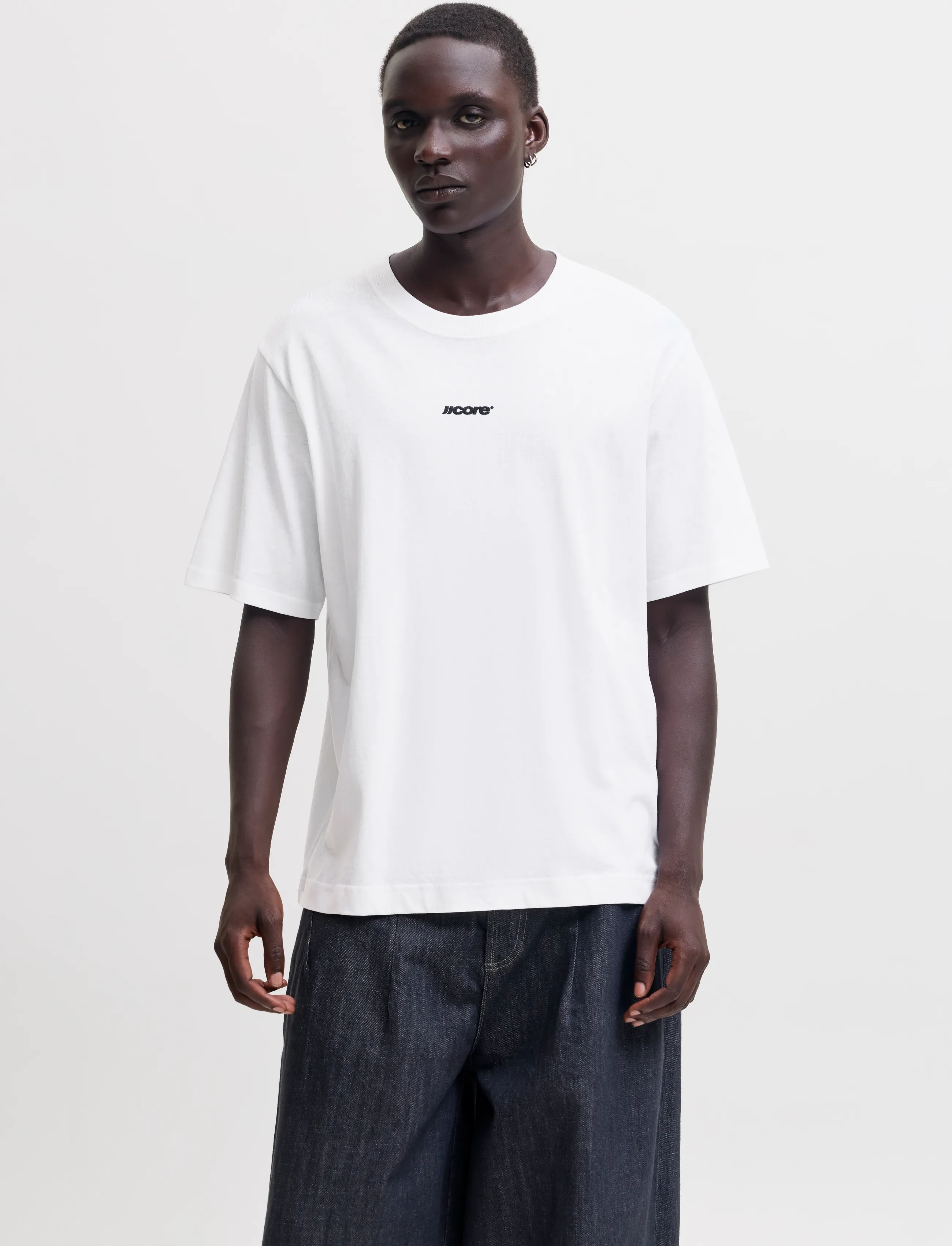 Jack & Jones JCOCLUB BACK SCRIPT TEE SS CREW NECK SN - T-shirts - BRIGHT WHITE / white