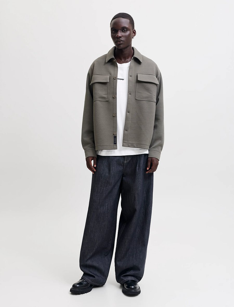 Jack & Jones - JCOCLUB BACK SCRIPT TEE SS CREW NECK SN - kortærmede t-shirts - bright white - 4