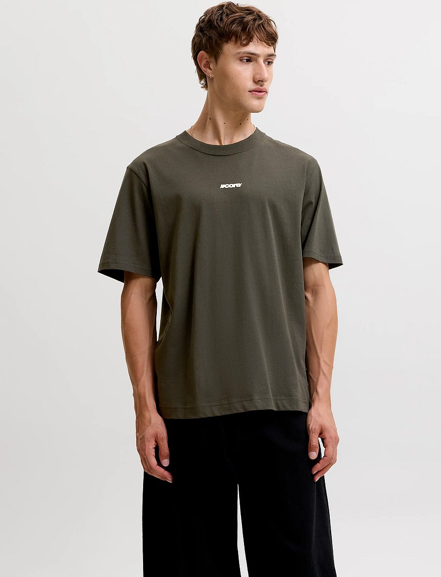 Jack & Jones - JCOCLUB BACK SCRIPT TEE SS CREW NECK SN - lühikeste varrukatega t-särgid - peat - 0