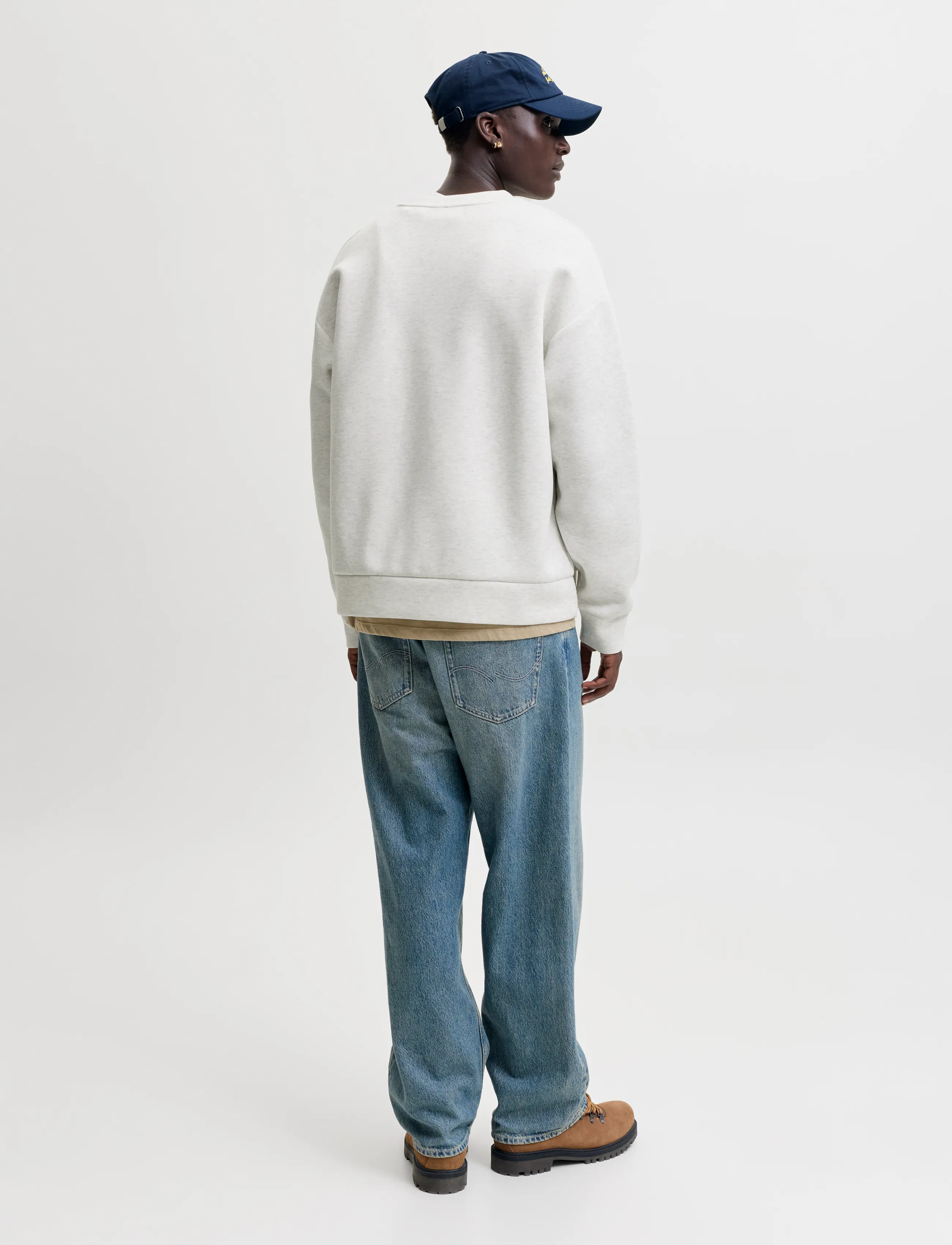 Jack & Jones - JJEBARRON SWEAT CREW NECK NOOS - sweatshirts - white melange - 2