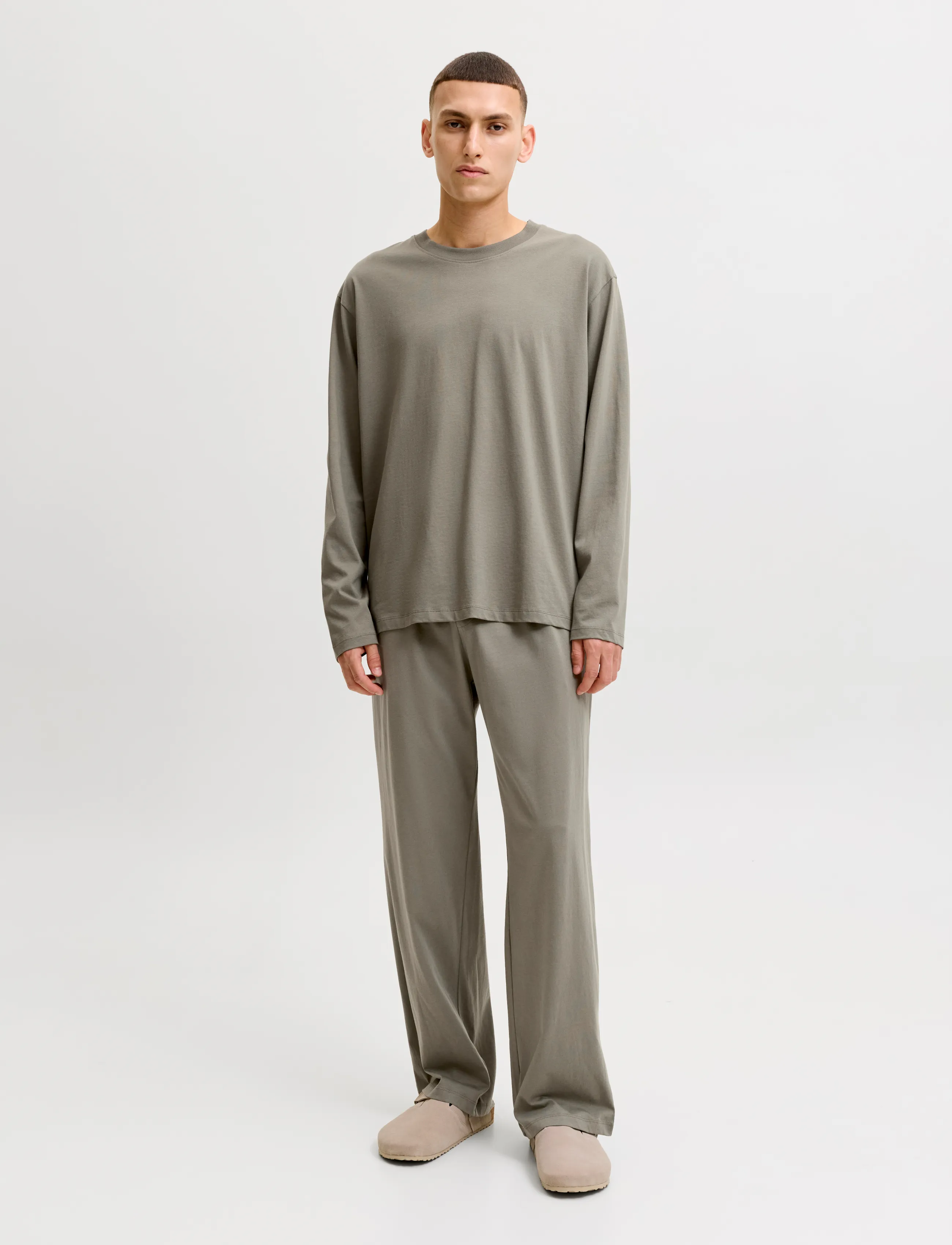 Jack & Jones Jacalfred Ls Tee And Pants Set W, M, Night Loungewear, Khakigrün - Pyjamas (set), Männerswear