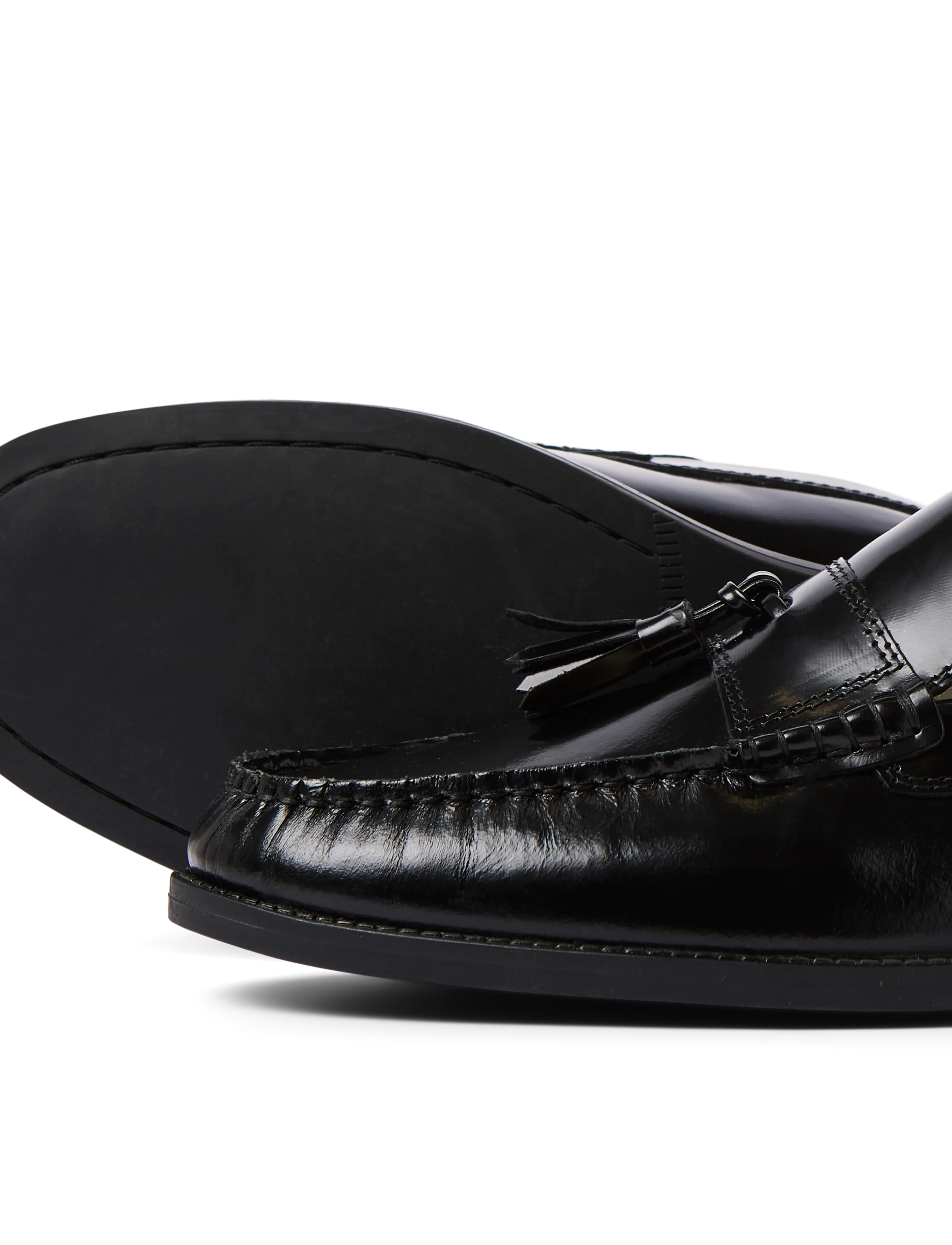 Jack & Jones - JFWPENNYBAR TASSEL LEATHER LOAFER - black - 5