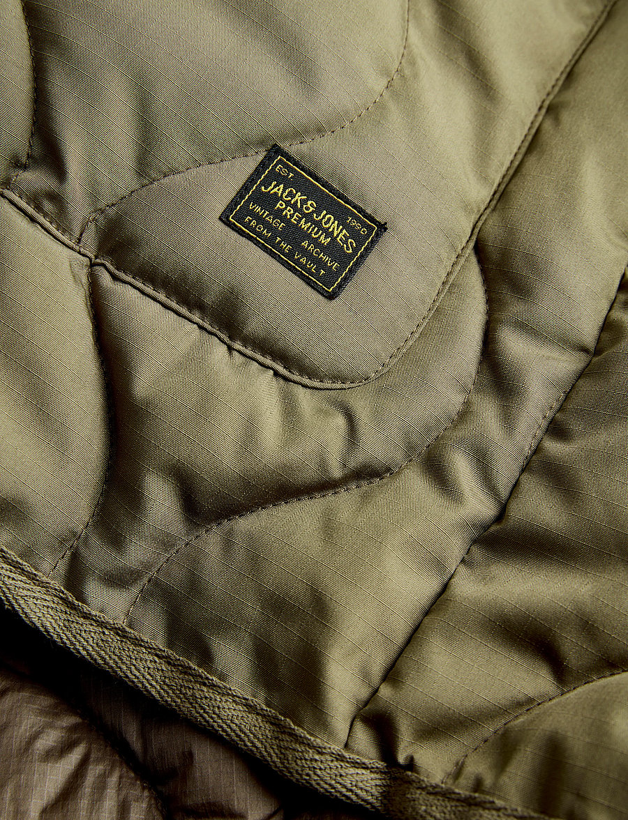 Jack & Jones - JPRBLUCLYDE QUILTED JACKET - herbstjacken - dusky green - 3