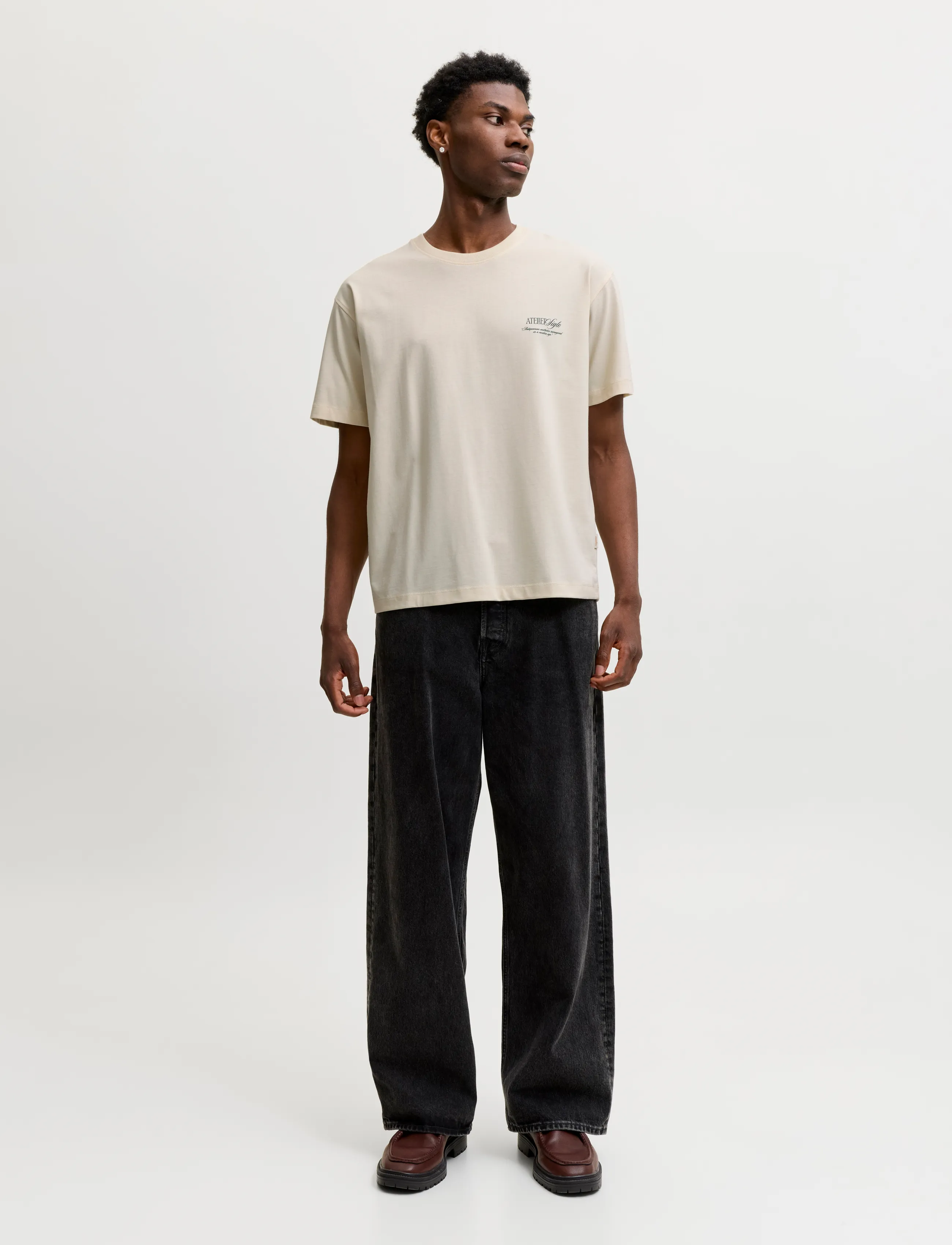 Jack & Jones - JORSALAMANCO PHOTO BACK TEE SS CN SN - kurzärmelige t-shirts - antique white - 4