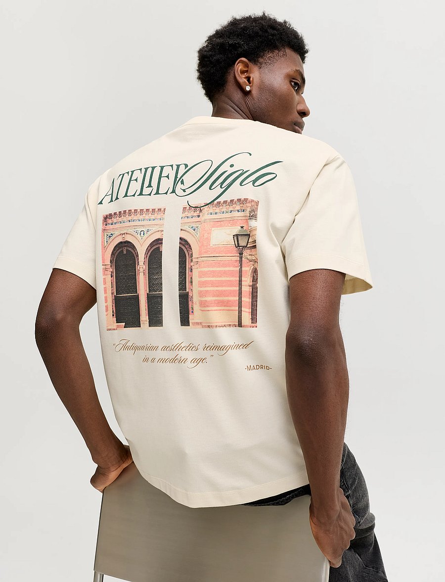 Jack & Jones - JORSALAMANCO PHOTO BACK TEE SS CN SN - kurzärmelige t-shirts - antique white - 4