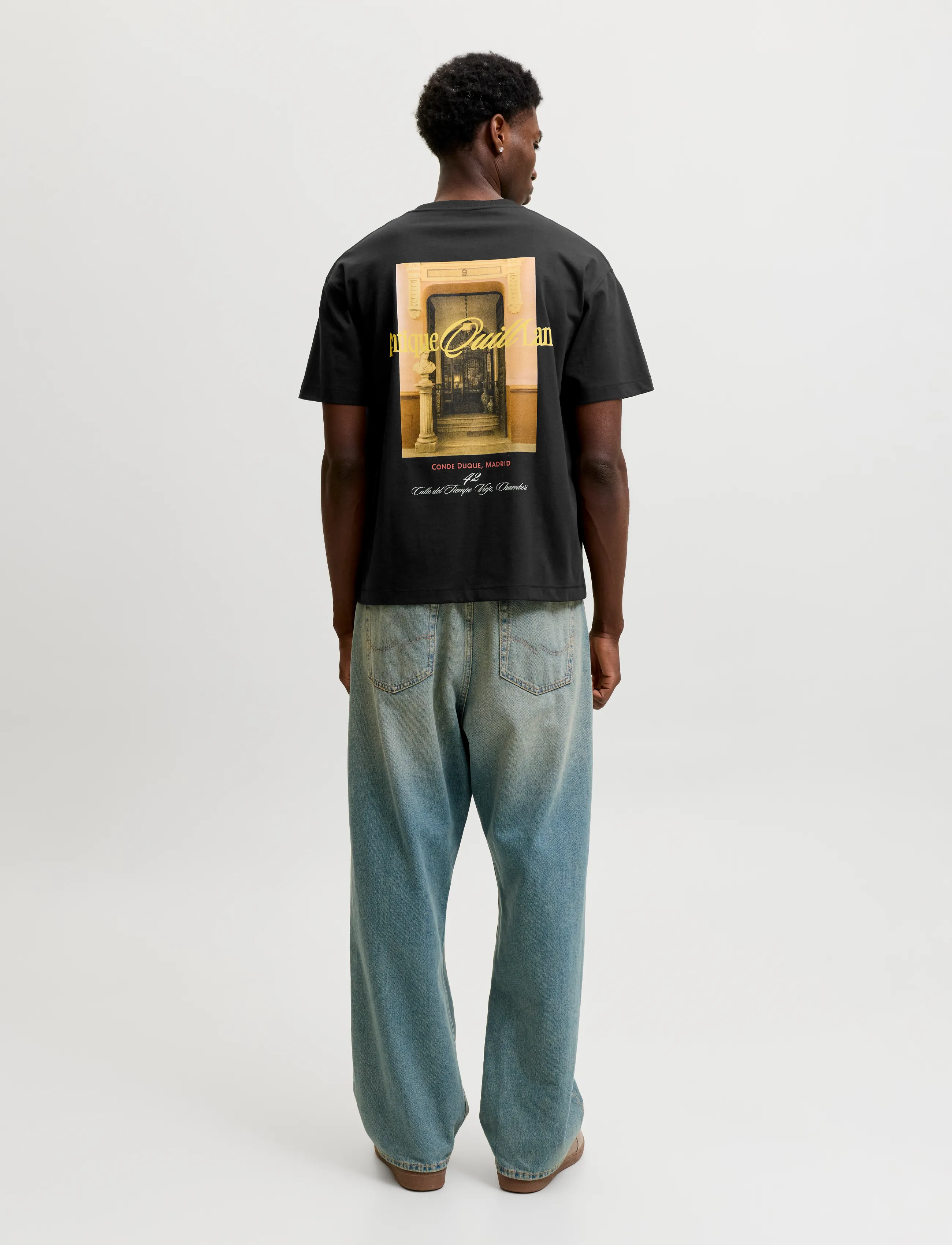 Jack & Jones - JORSALAMANCO PHOTO BACK TEE SS CN SN - kurzärmelige t-shirts - black - 3