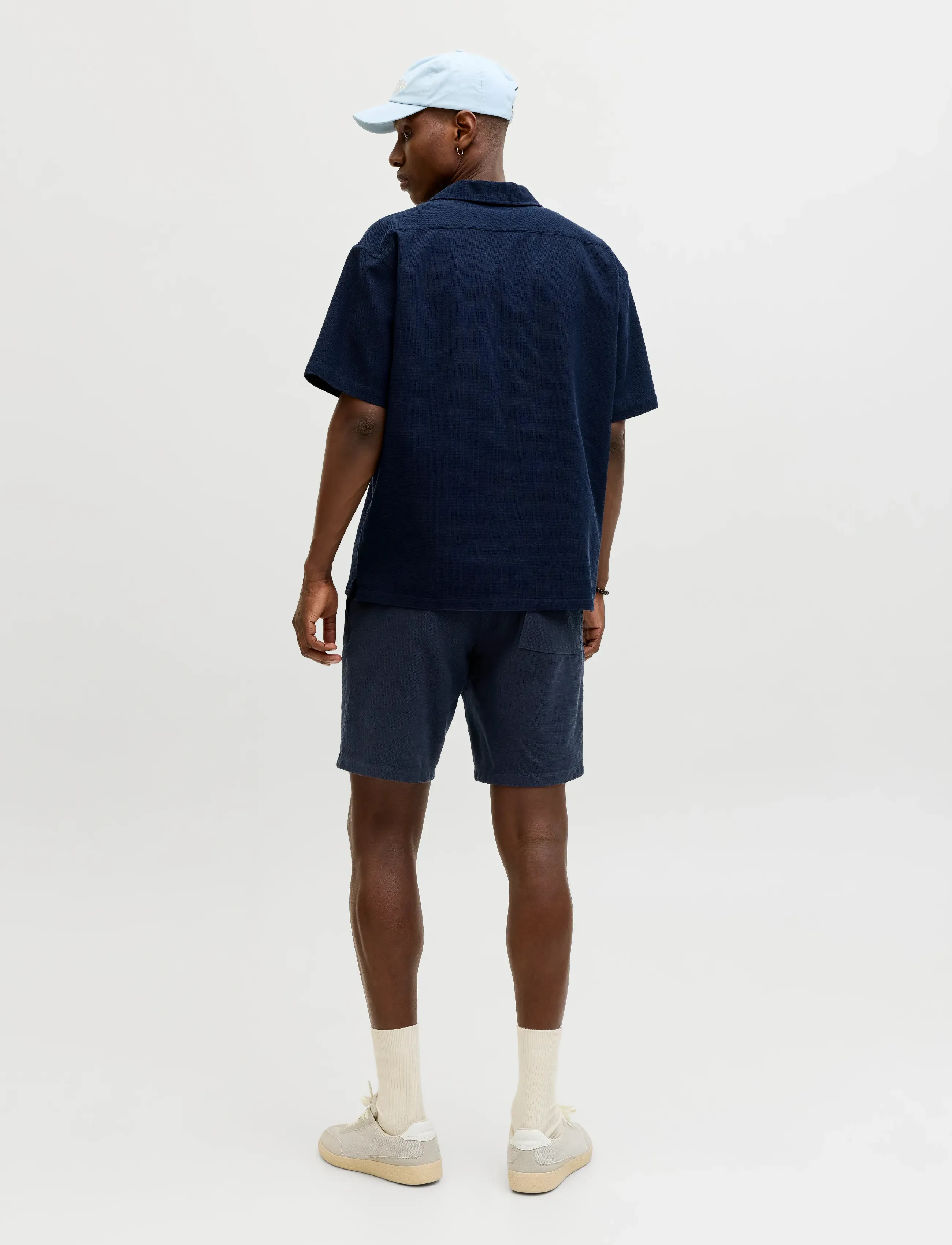 Jack & Jones - JJGLOBAL WAFFLE RESORT SHIRT SS SET MP - casual shorts - navy blazer - 3