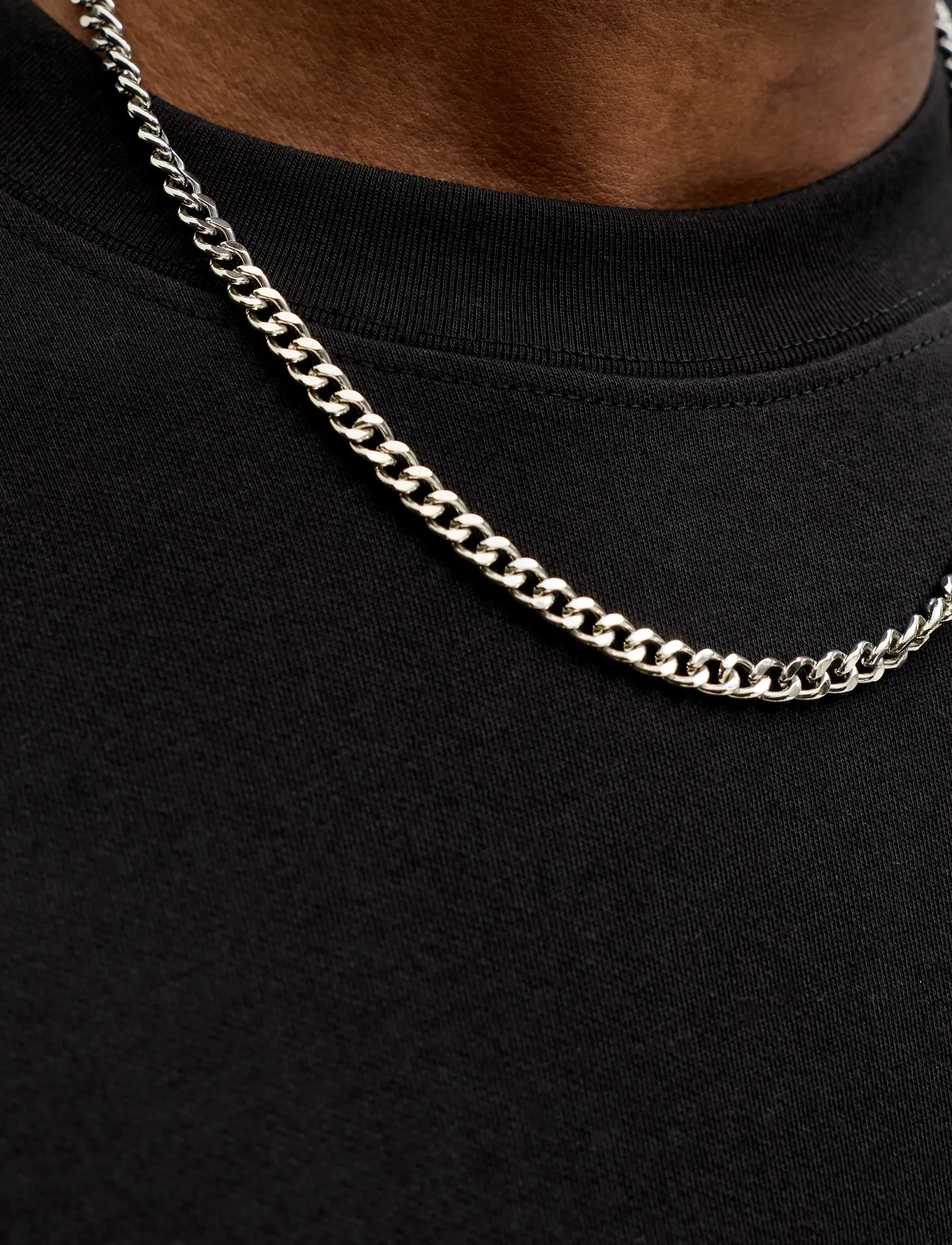 Jack & Jones - JJEBARRON TEE LS O-NECK SN - black - 5