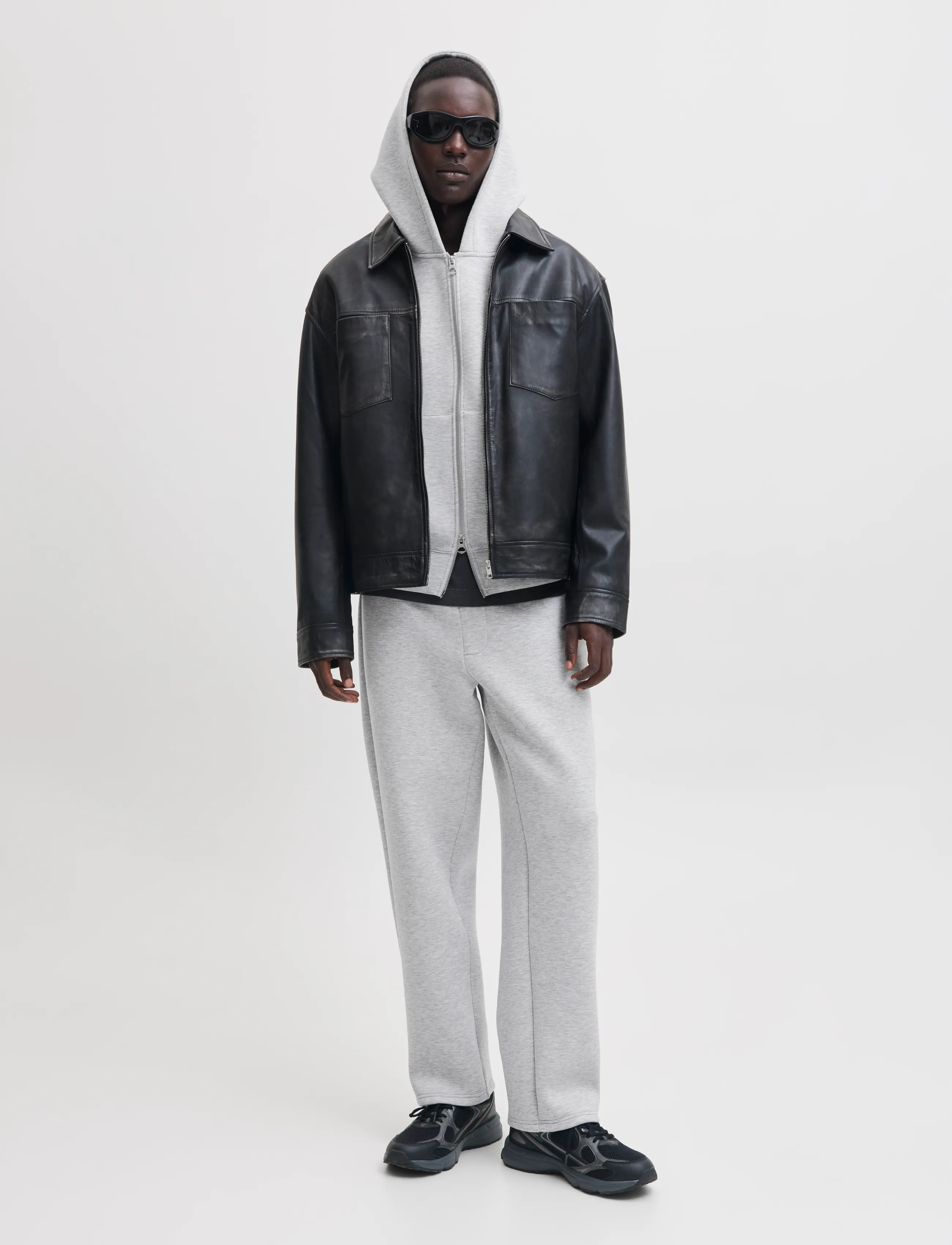Jack & Jones - JPSTBILL LEGACY SCUBA UNC SWT PANTS NOOS - casual trousers - light grey melange - 4