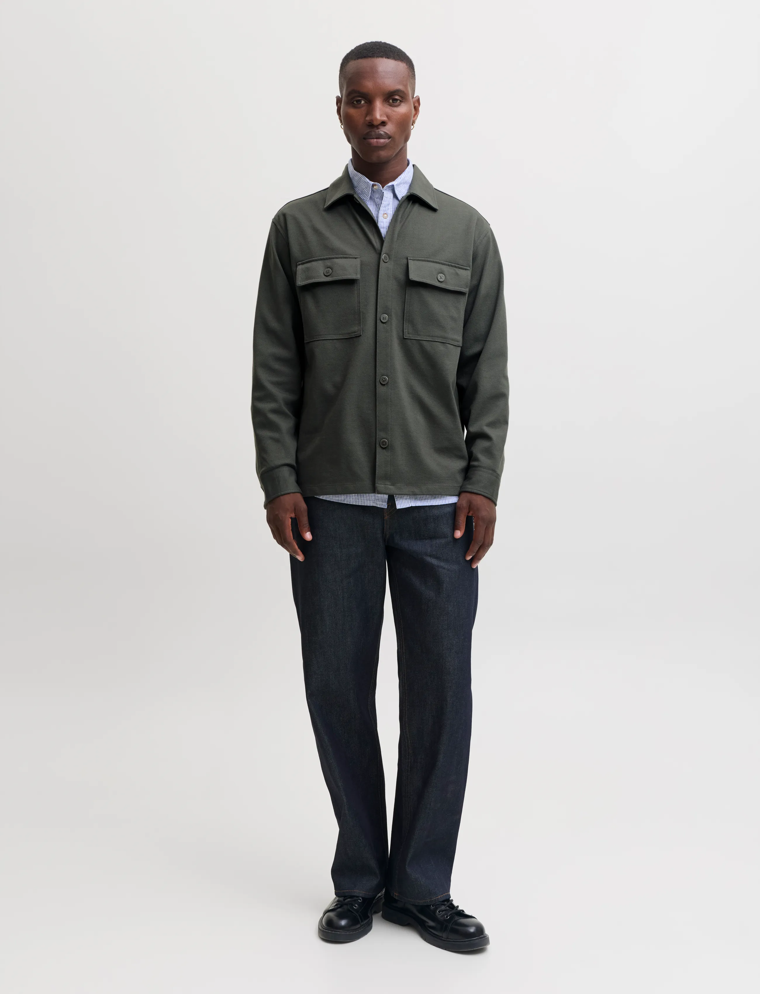 Jack & Jones - JJEWILLIAM SWEAT OVERSHIRT LS NOOS - beluga - 4