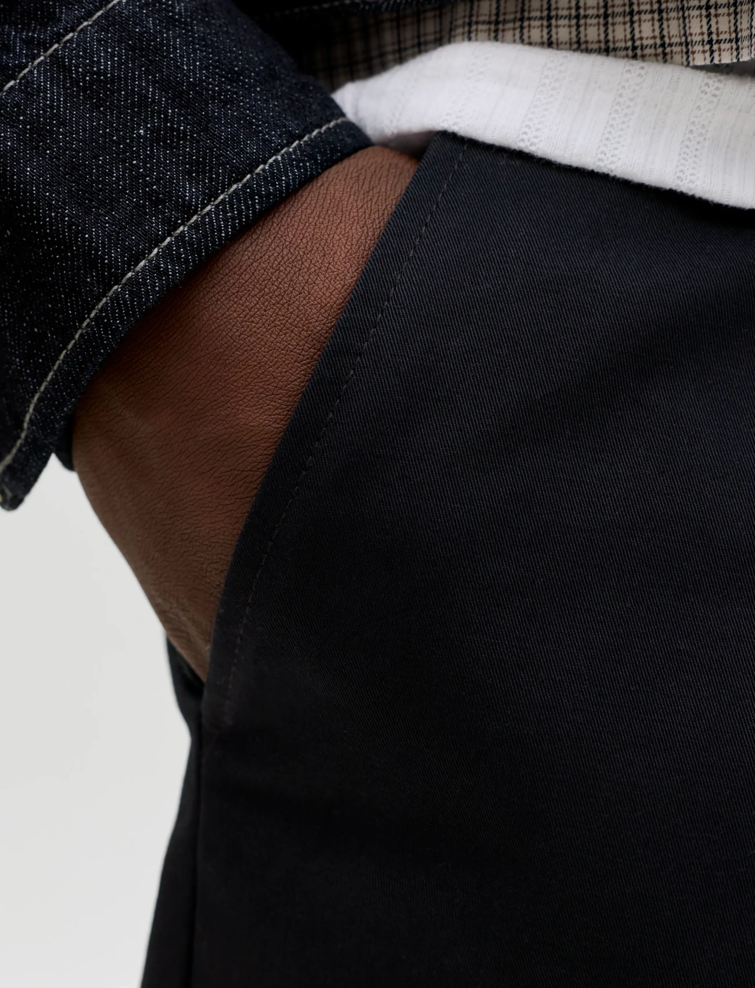 Jack & Jones - JPSTOWEN OTIS CHINO SHORT E STYD SS26 - chinos shorts - black - 5