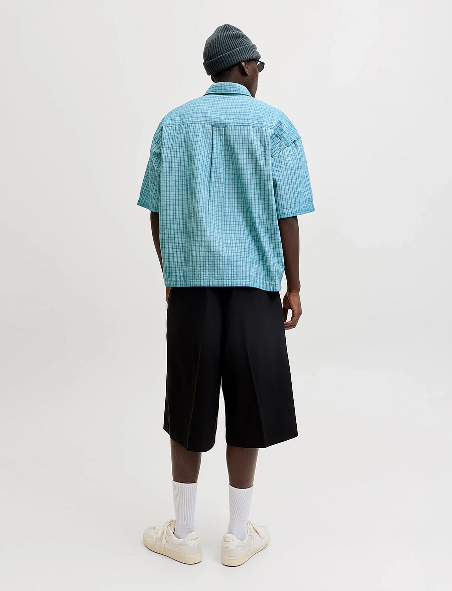 Jack & Jones - JCOOVERDYED SHIRT SS STYD SS26 - omphalodes - 3