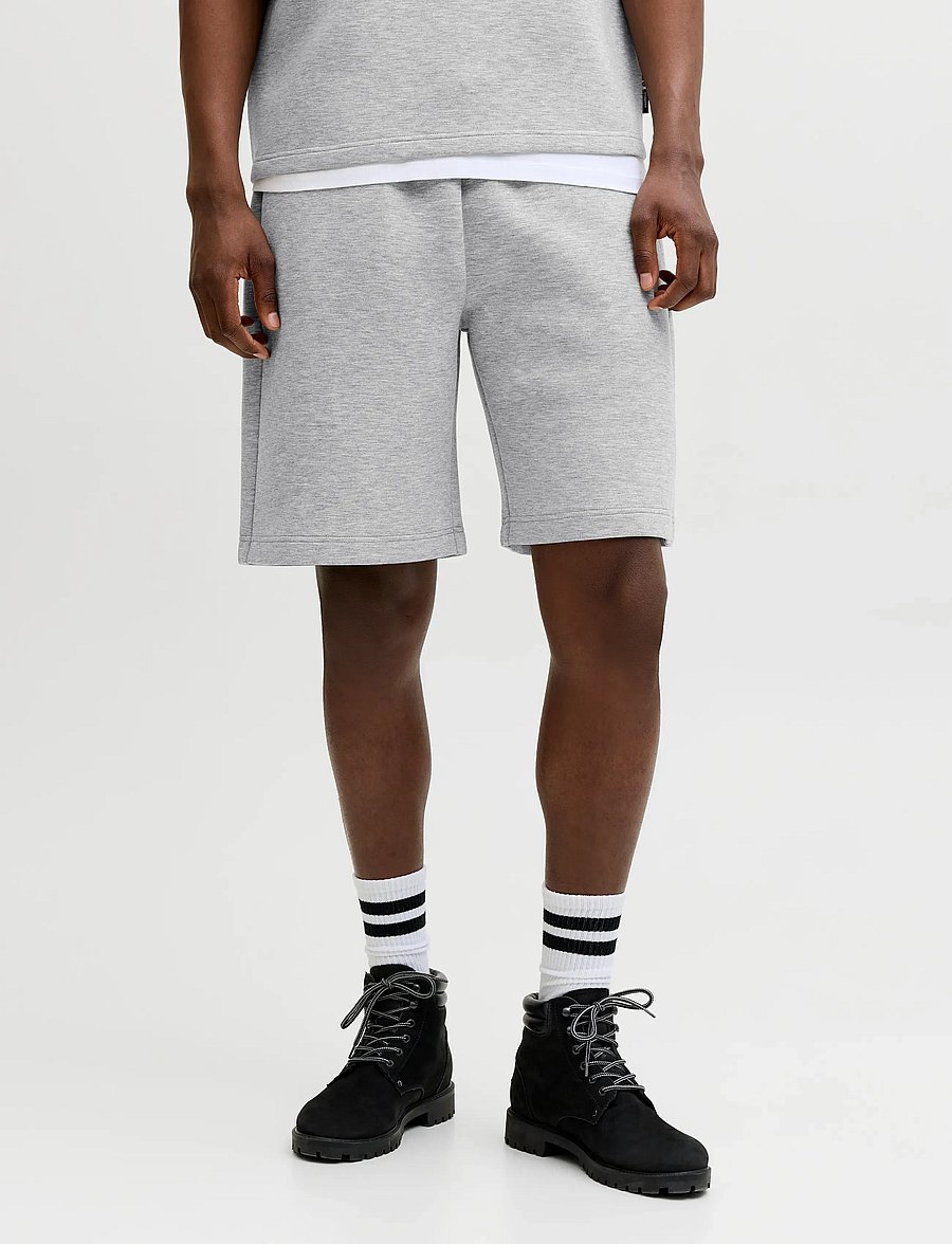 Jack & Jones - JPSTBILL SCUBA SWEAT SHORTS MID - sweatshorts - light grey melange - 0