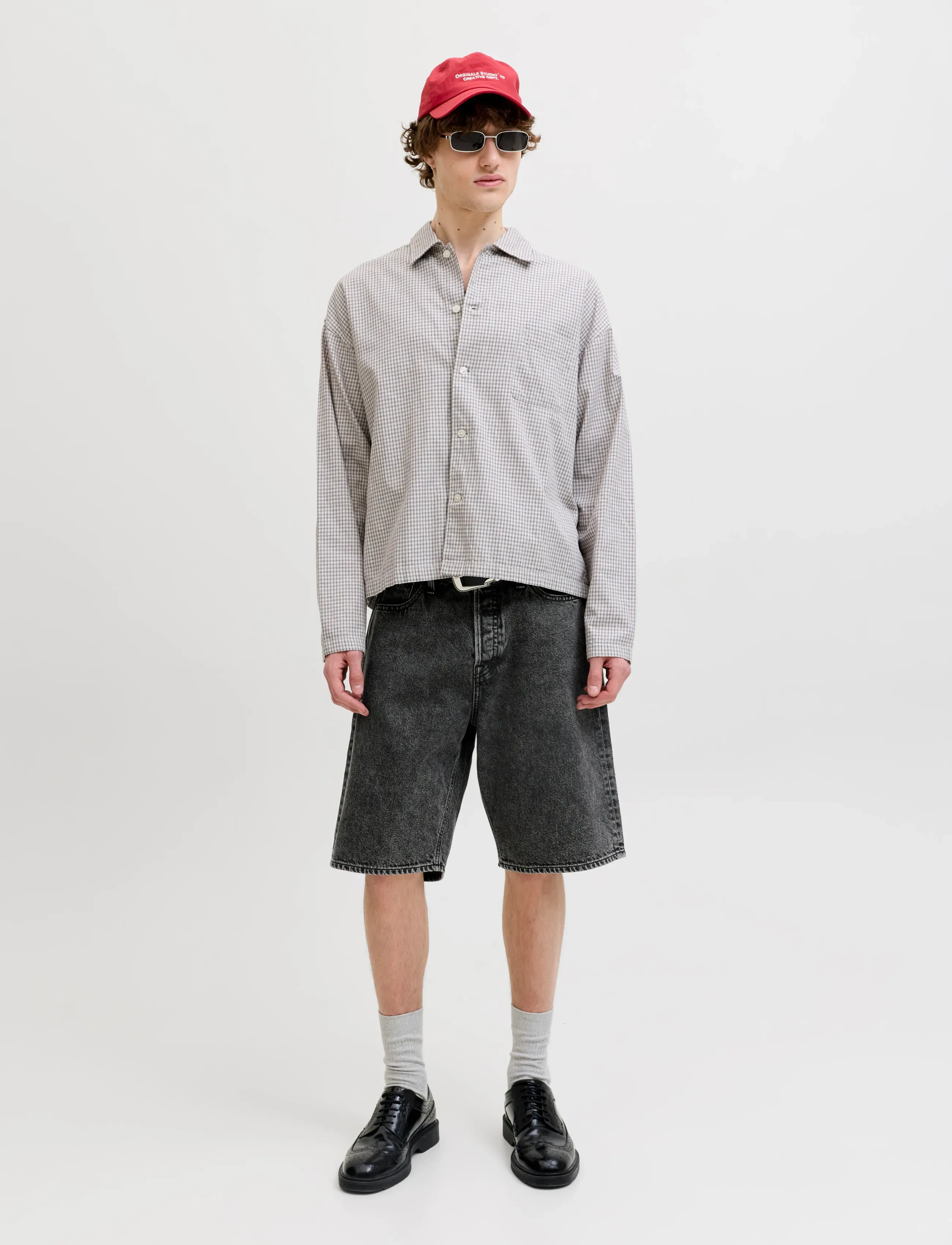 Jack & Jones - JJIALEX JJORIGINAL SHORTS SQ 734 ST LN - jeans shorts - medium grey denim - 4
