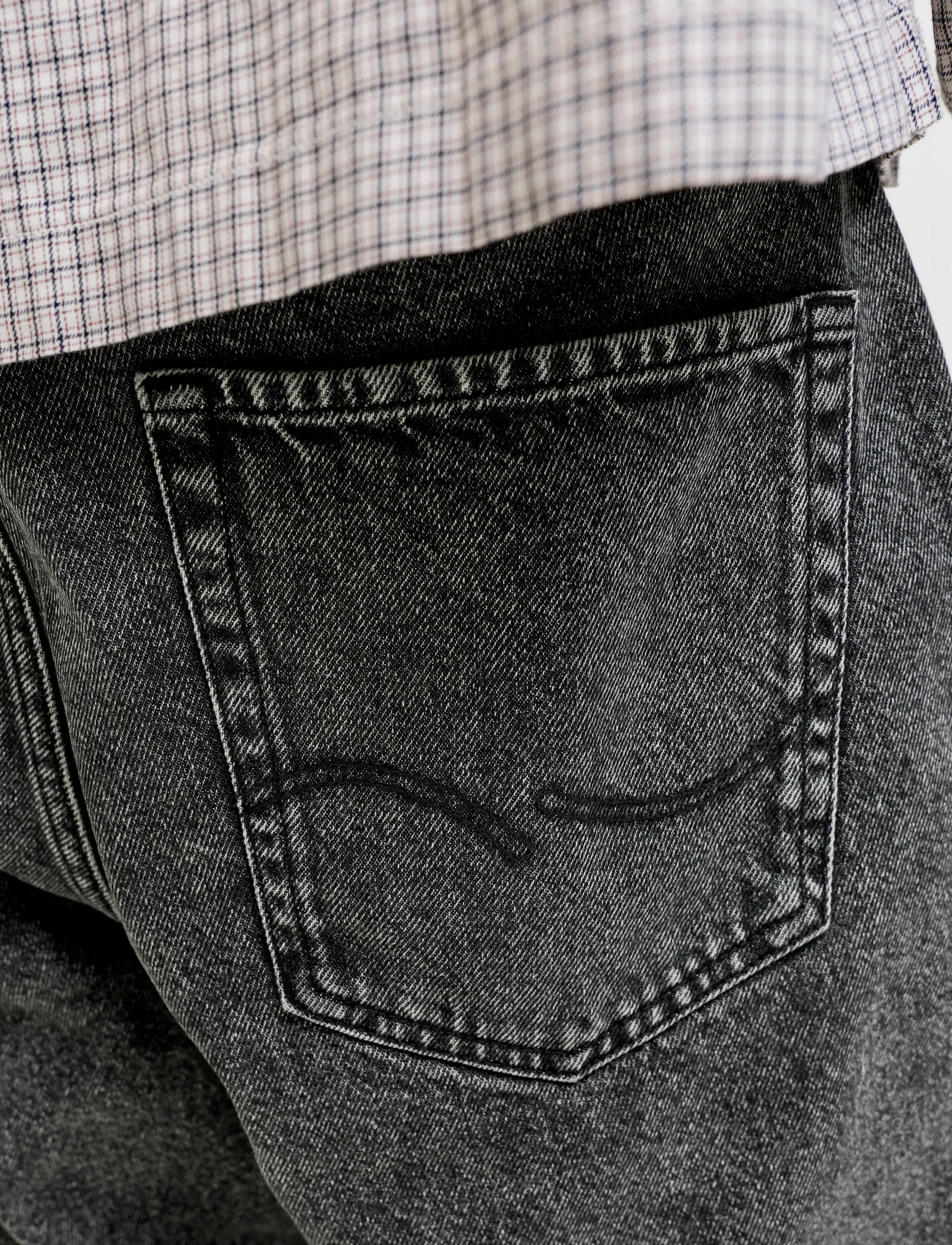 Jack & Jones - JJIALEX JJORIGINAL SHORTS SQ 734 ST LN - jeans shorts - medium grey denim - 5