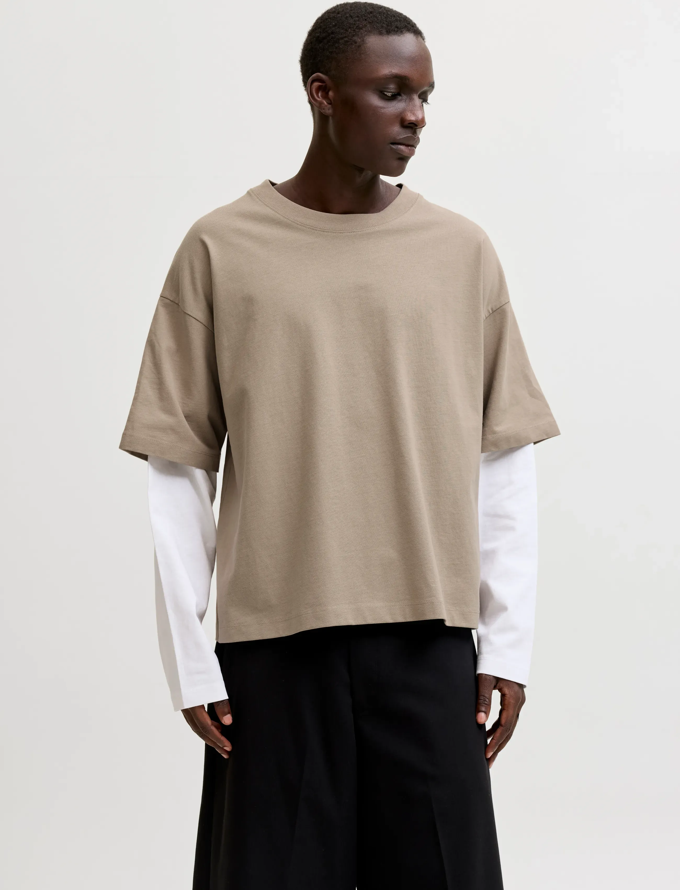 Jack & Jones JCOBIARRITZ DOUBLELAYER TEE LS STYD SS26 - T-shirts - CROCKERY / white