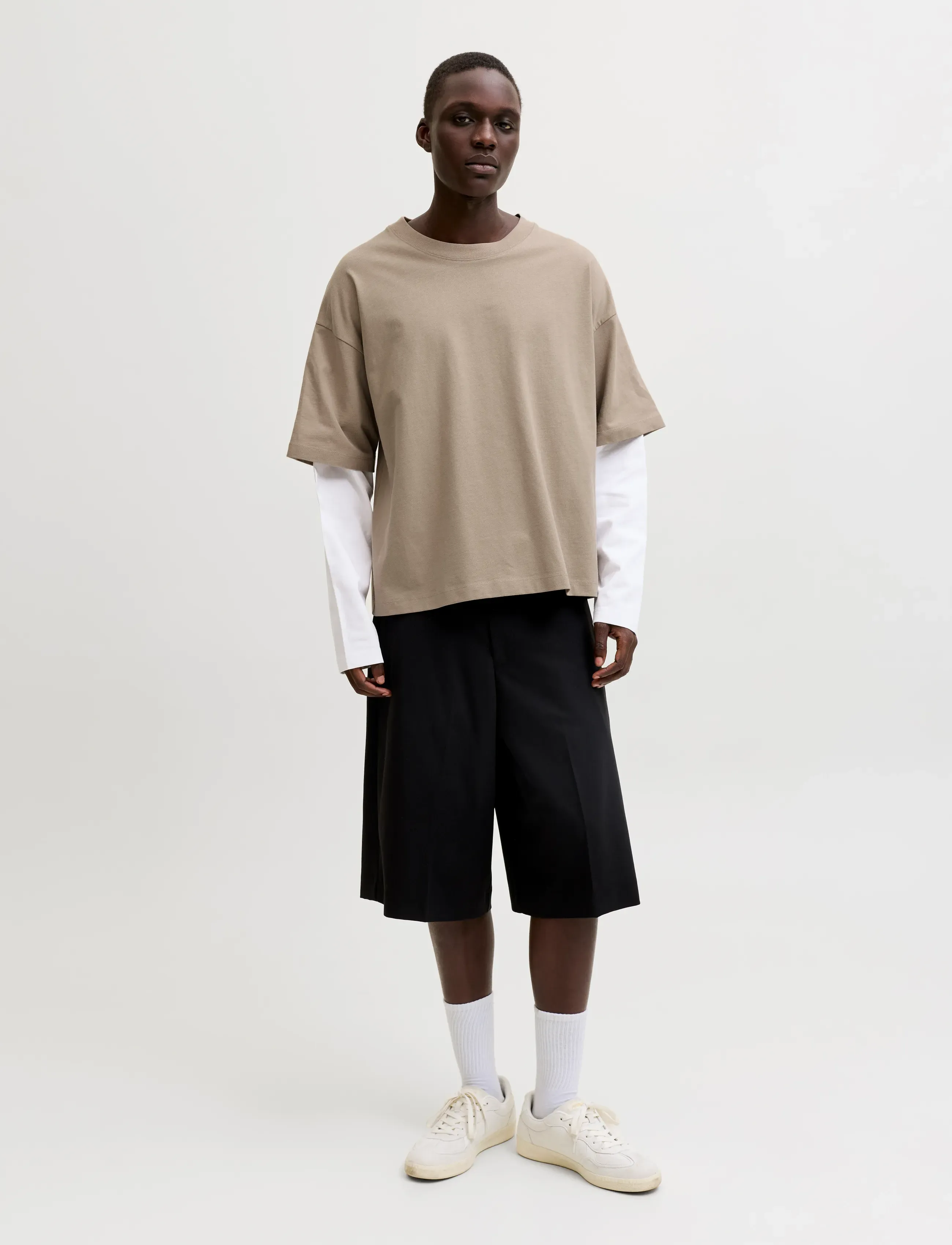 Jack & Jones - JCOBIARRITZ DOUBLELAYER TEE LS STYD SS26 - long-sleeved t-shirts - crockery - 4