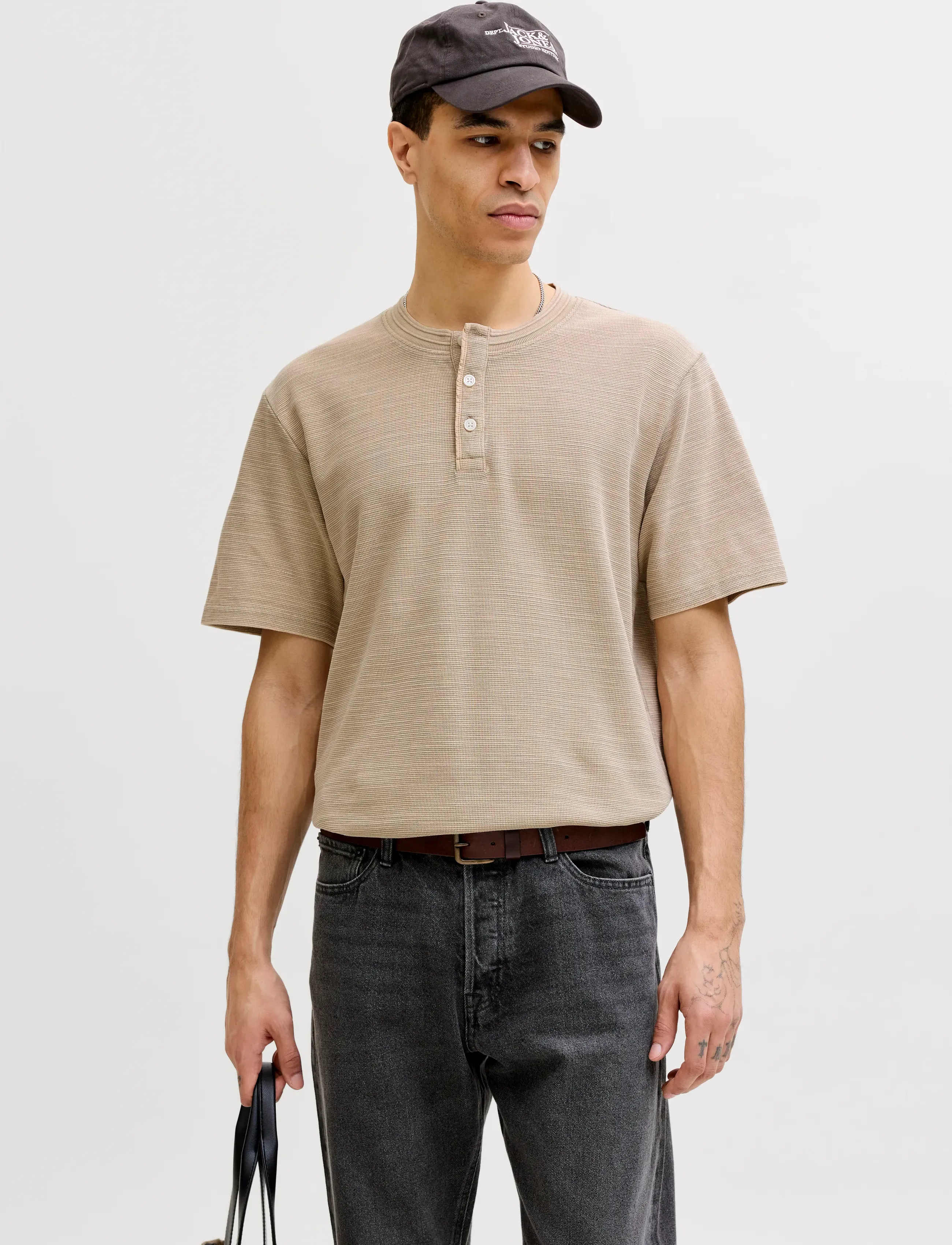 Jack & Jones Jprblulucas Ss Henley Tee Styd Ss26, Mænd, Kortærmet Henley T-Shirt, Beige, Str: S