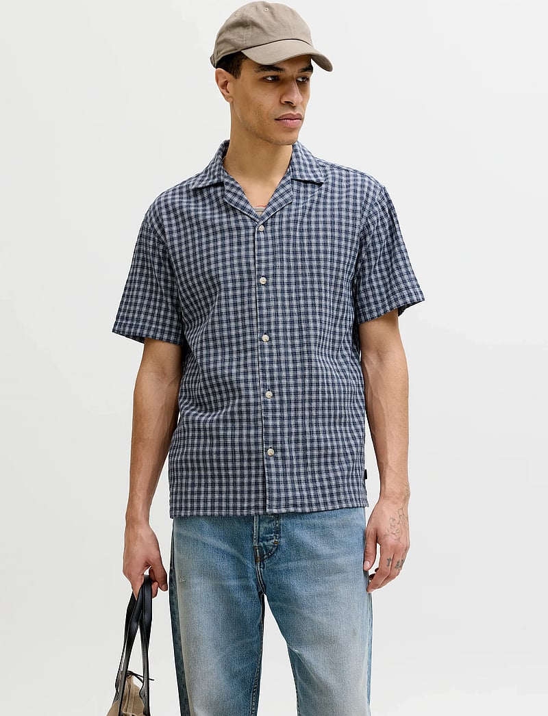 Jack & Jones - JPRBLULEVI DOBBY S/S RESORT SHIRT STYD - karierte hemden - pageant blue - 0