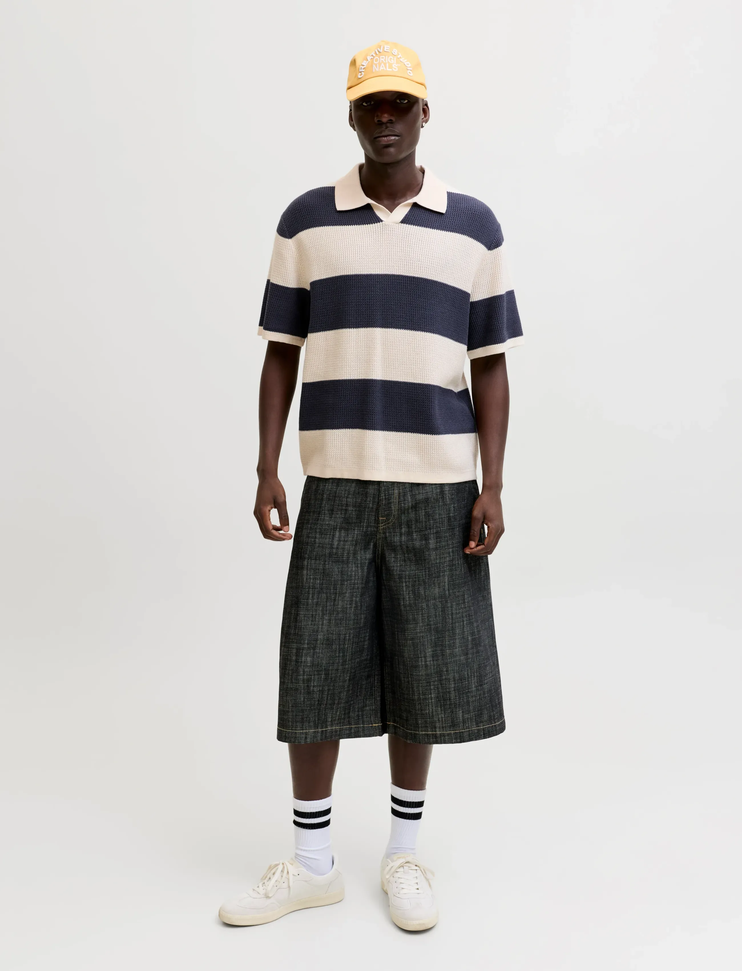Jack & Jones - JORLIAM KNIT STRIPE SPLIT NECK STYD SS26 - prjónaðir pólóbolir - odyssey gray - 4
