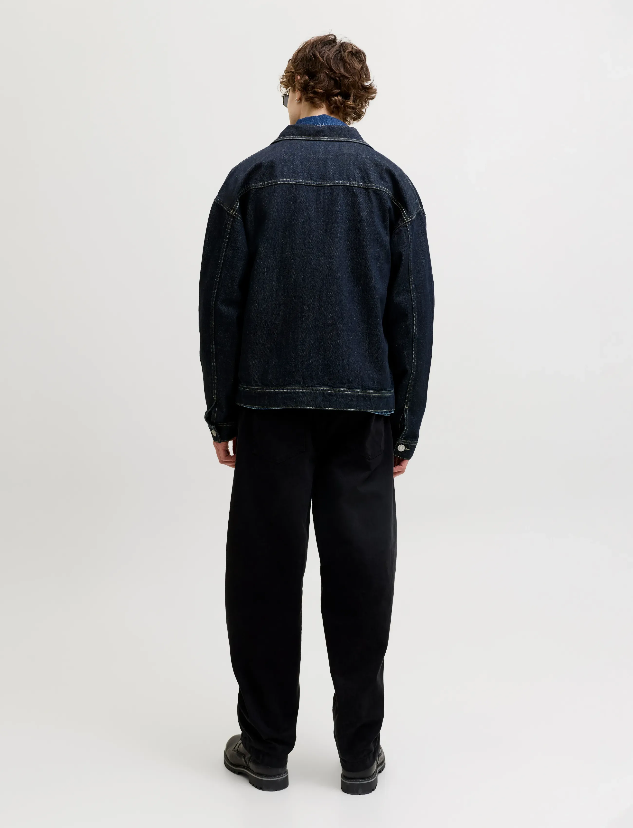 Jack & Jones - JJIFIREMAN CLASP JACKET AKM 387 LN ST - ungefütterte denimjacken - blue denim - 3