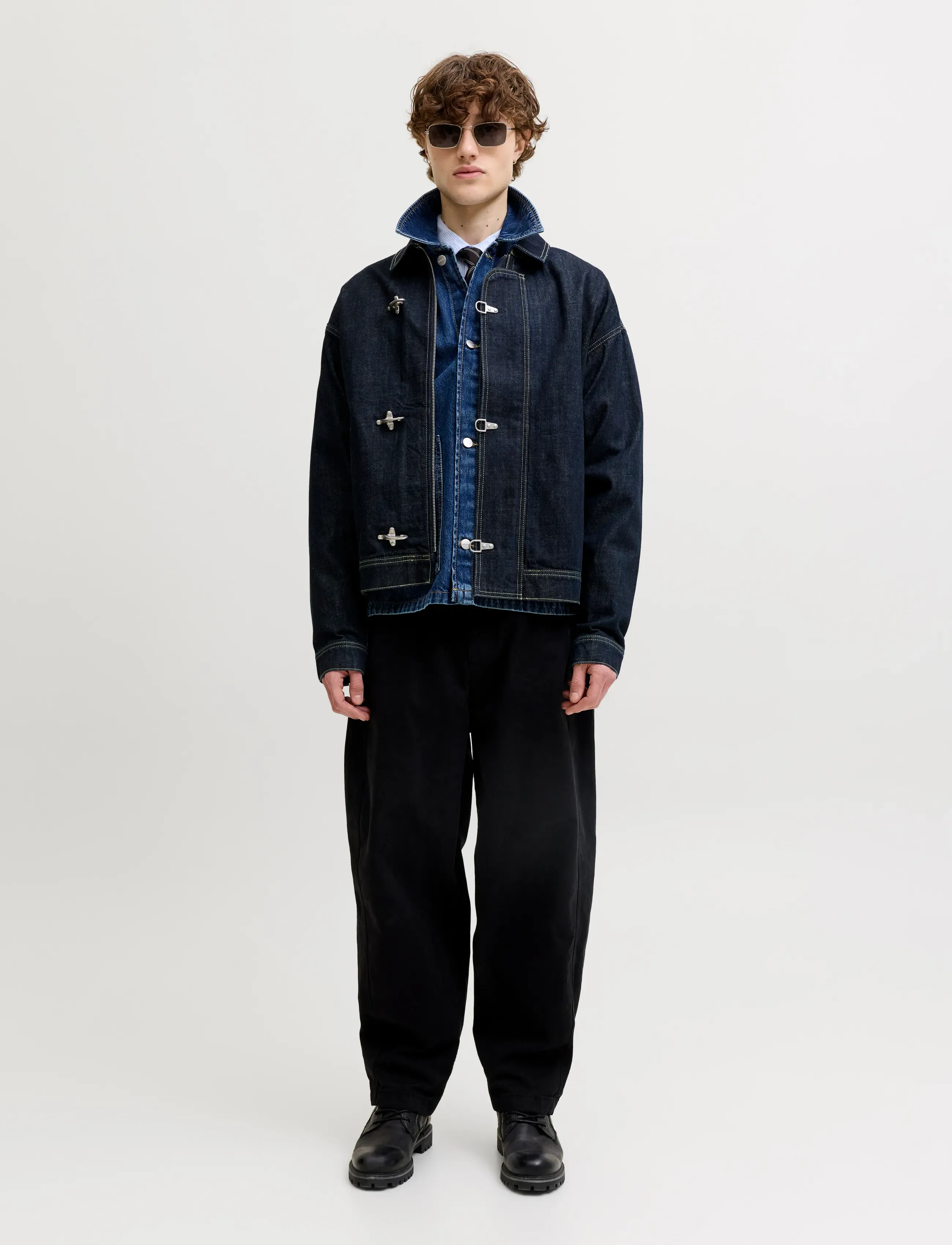 Jack & Jones - JJIFIREMAN CLASP JACKET AKM 387 LN ST - ungefütterte denimjacken - blue denim - 4