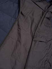 Jack Wolfskin - DEUTZER LONG JKT M - padded jackets - night blue - 7
