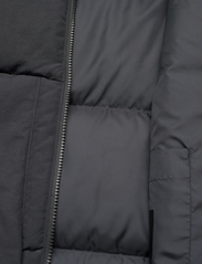 Jack Wolfskin - DELLBRUECK JKT - padded jackets - granite black - 8