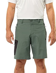 Jack Wolfskin - ACTIVE TRACK SHORTS M - sports shorts - hedge green - 2