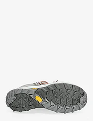 Jack Wolfskin - CYROX TEXAPORE MID W,055 - hiking shoes - pebble - 4