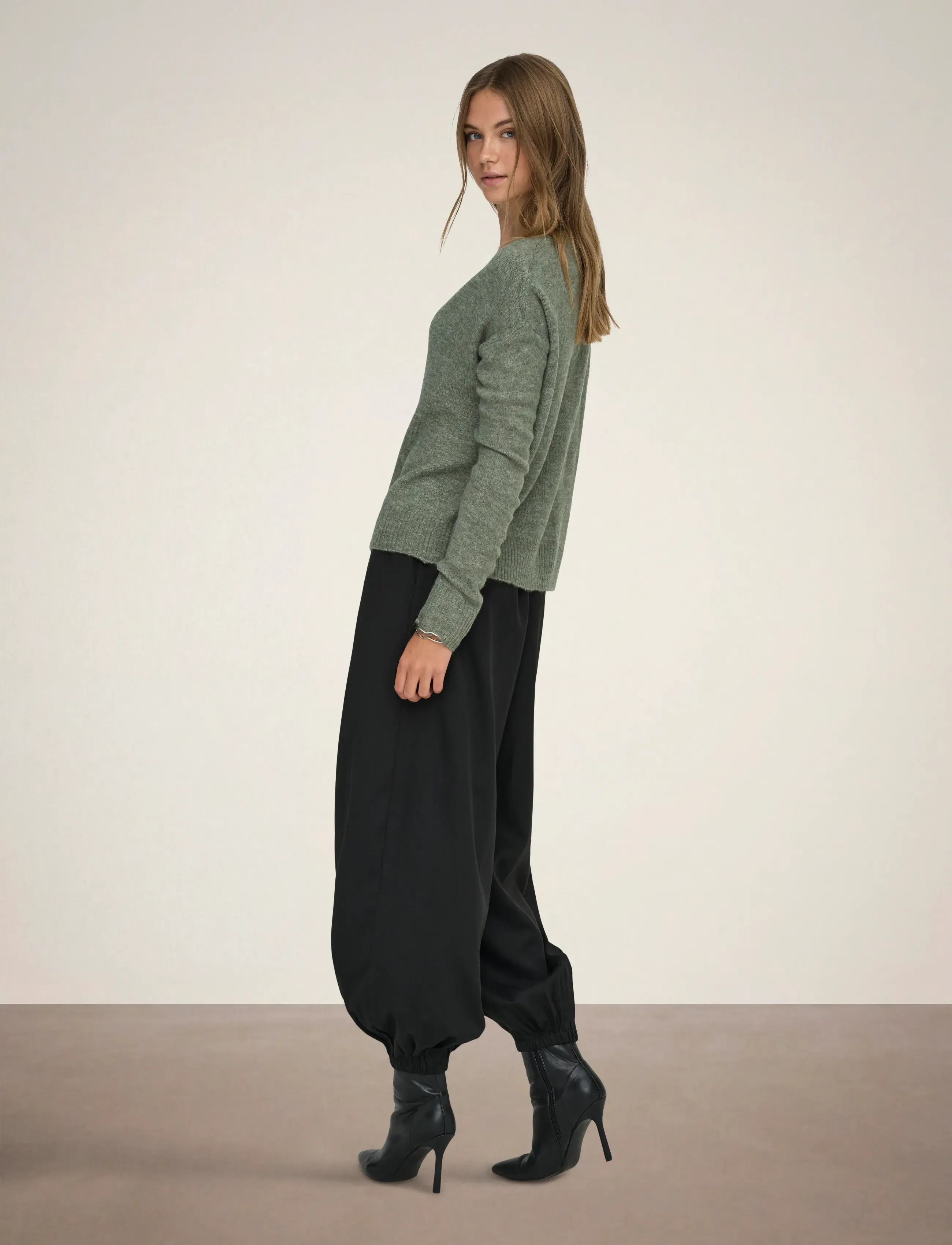 JDY - JDYELANORA L/S V-NECK PULLO. KNT NOOS - striktrøjer - kalamata - 3