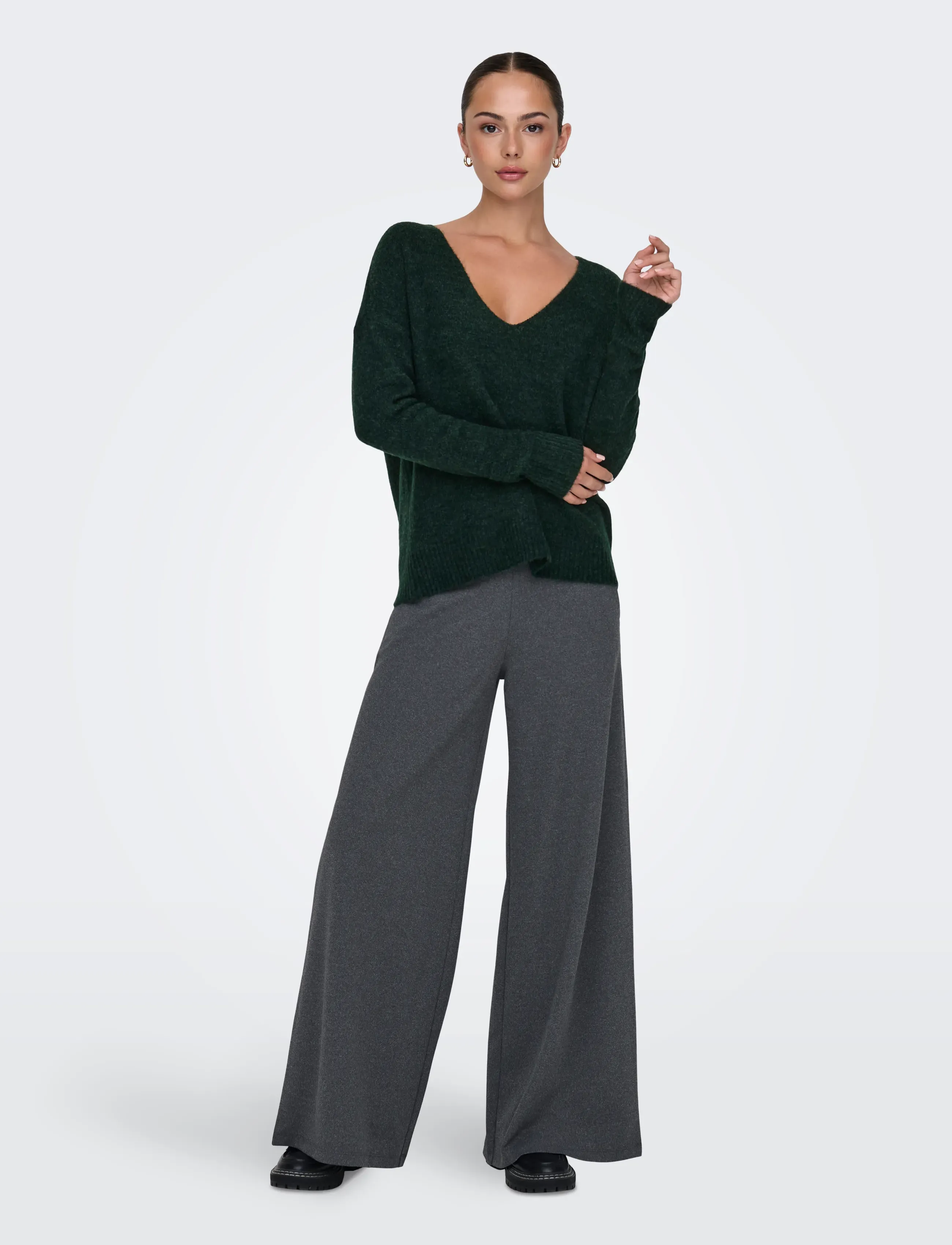 JDY - JDYELANORA L/S V-NECK PULLO. KNT NOOS - stickade tröjor - scarab - 4