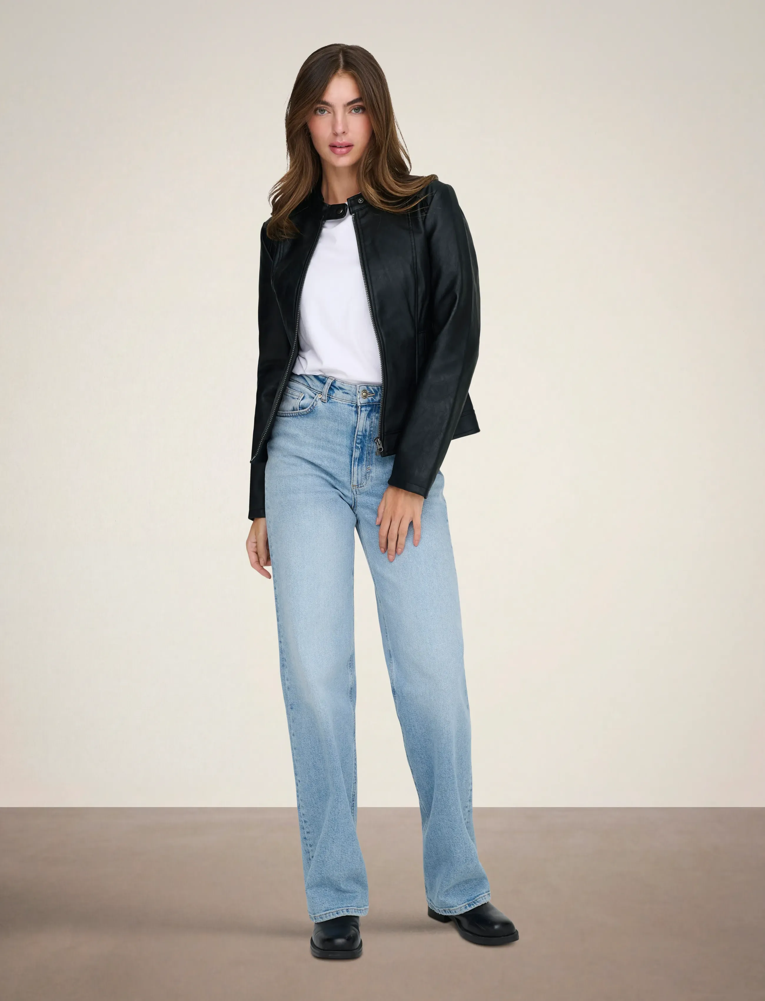 JDY - JDYEMILY FAUX LEATHER JACKET OTW NOOS - frühlingsjacken - black - 4