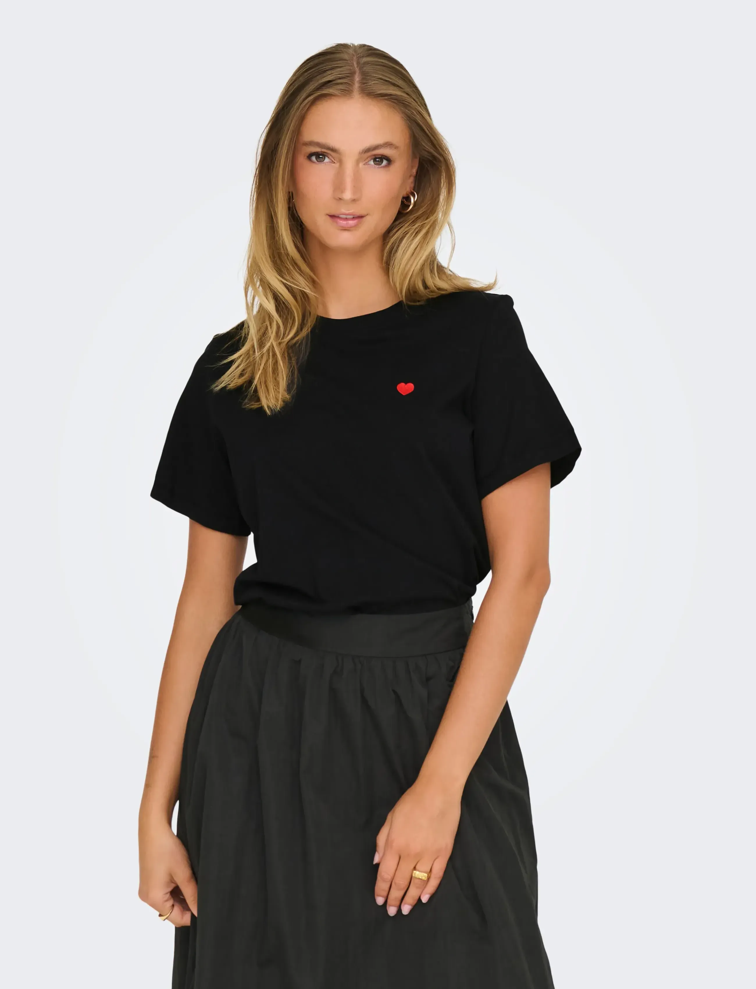 JDY JDYPISA S/S PRINT TOP JRS NOOS - T-Shirts & Tops - BLACK / black