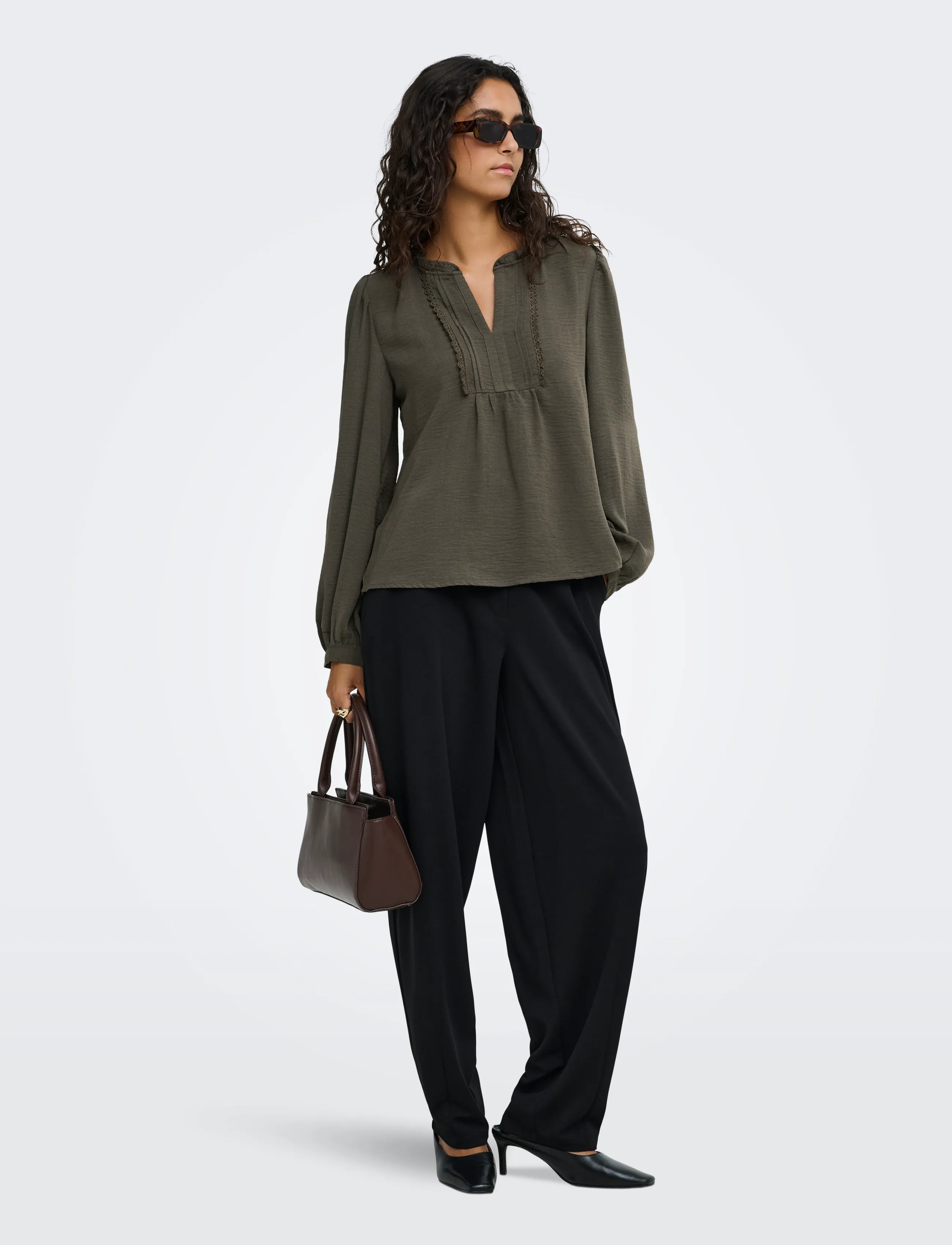 JDY - JDYRACHEL LIFE L/S PINTUCK TOP WVN NOOS - langärmlige blusen - black olive - 4