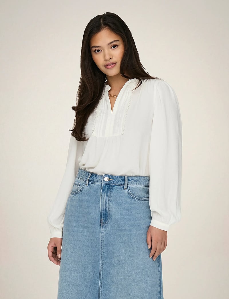 JDY - JDYRACHEL LIFE L/S PINTUCK TOP WVN NOOS - langärmlige blusen - cloud dancer - 0