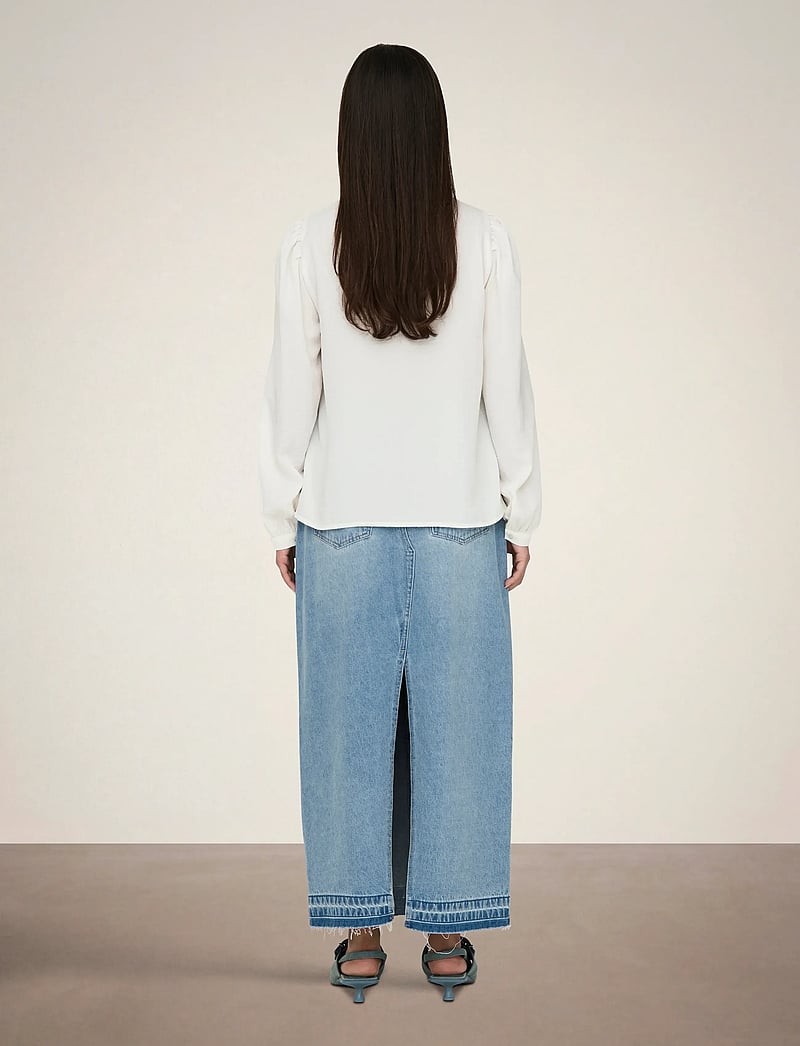 JDY - JDYRACHEL LIFE L/S PINTUCK TOP WVN NOOS - langärmlige blusen - cloud dancer - 3