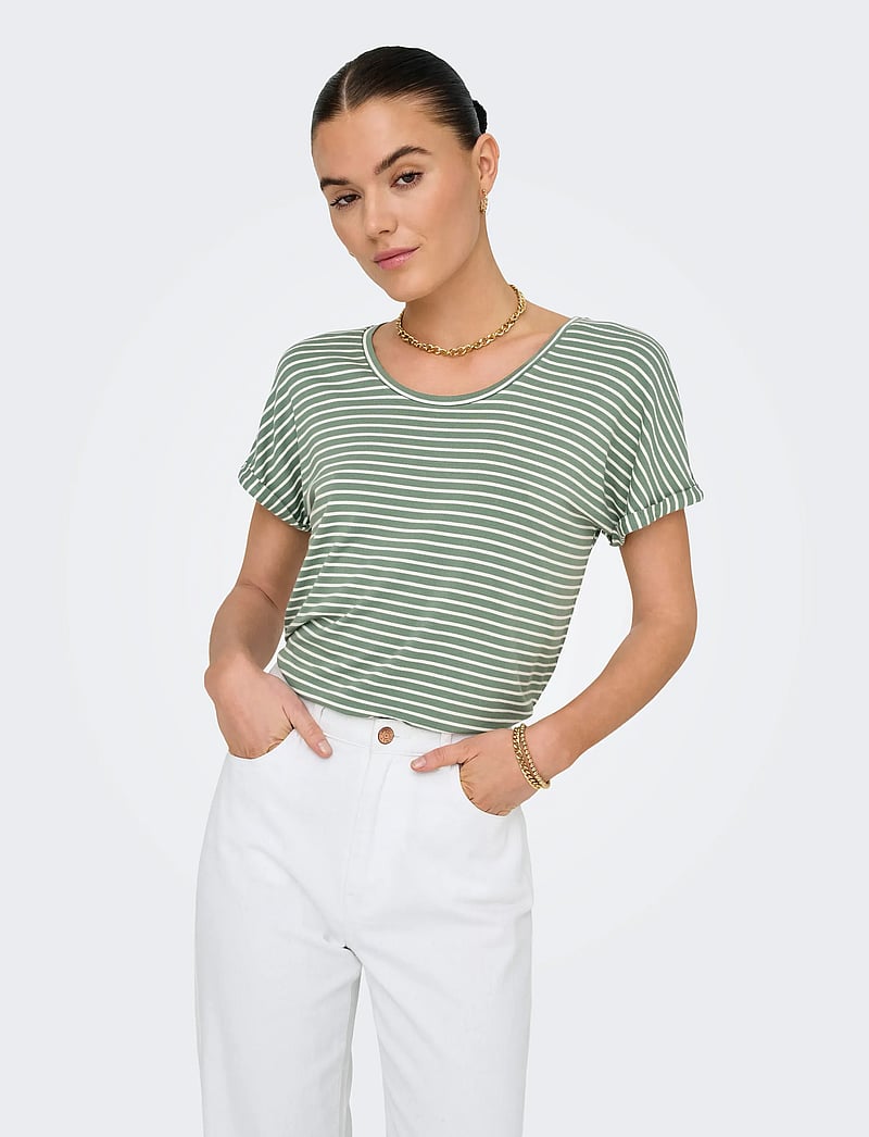 JDY - JDYSISSY S/S O-NECK TOP JRS NOOS - t-shirts - sea spray - 4