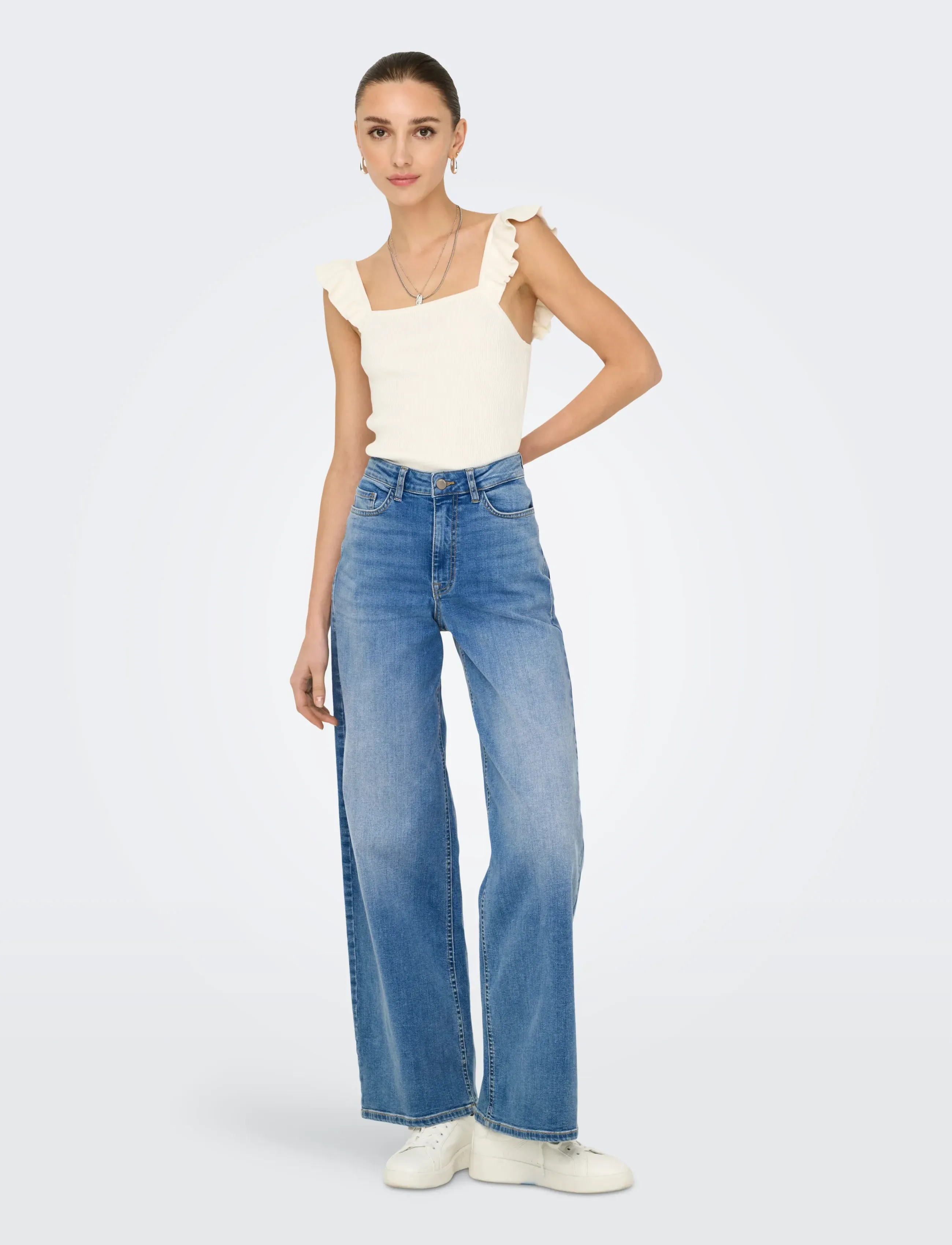 JDY - JDYFELINA-FINA HW WIDE MED BLUE DNM NOOS - pantalons larges - medium blue denim - 4