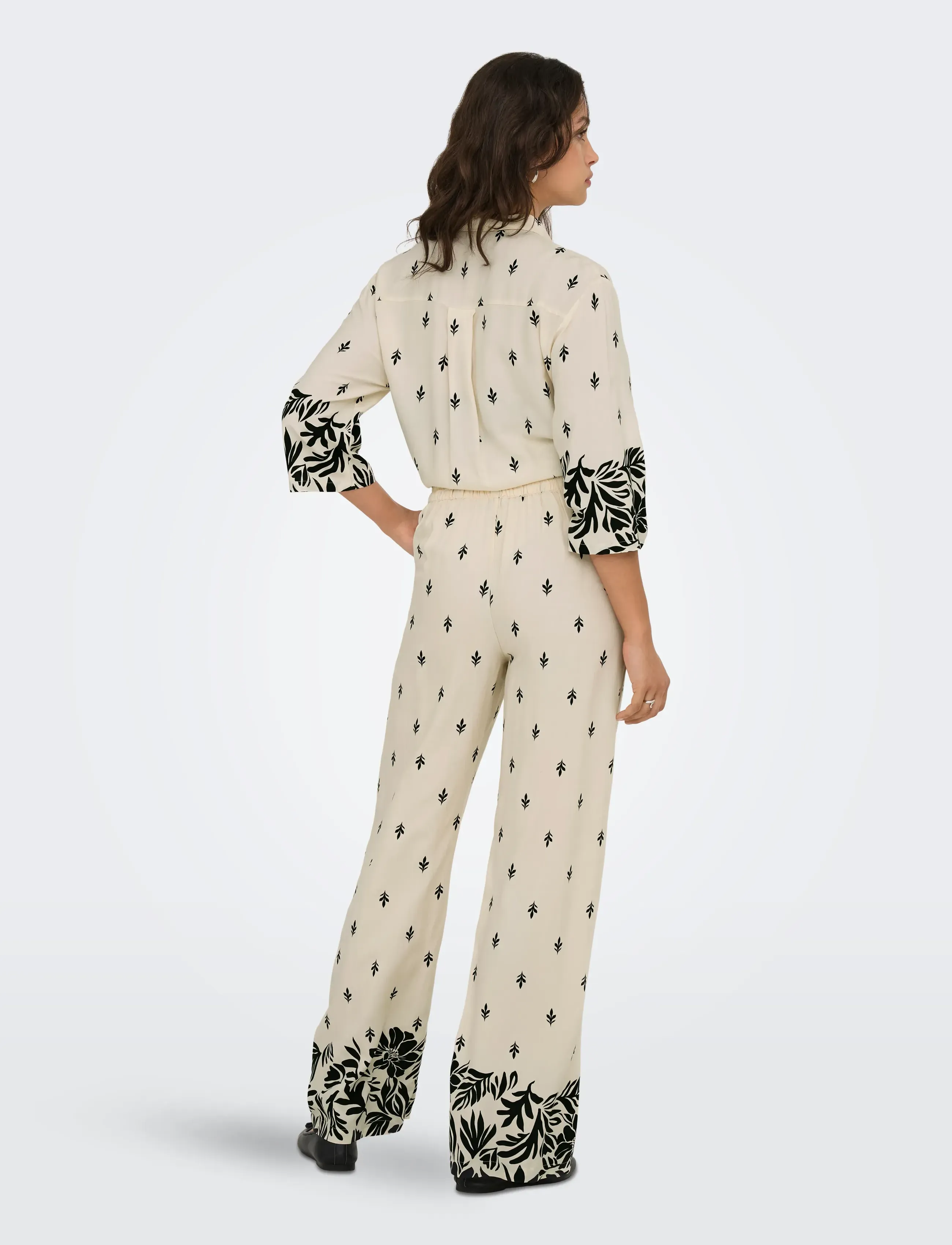 JDY - JDYMAGGIE LIFE MW WIDE PANT WVN - sandshell - 3