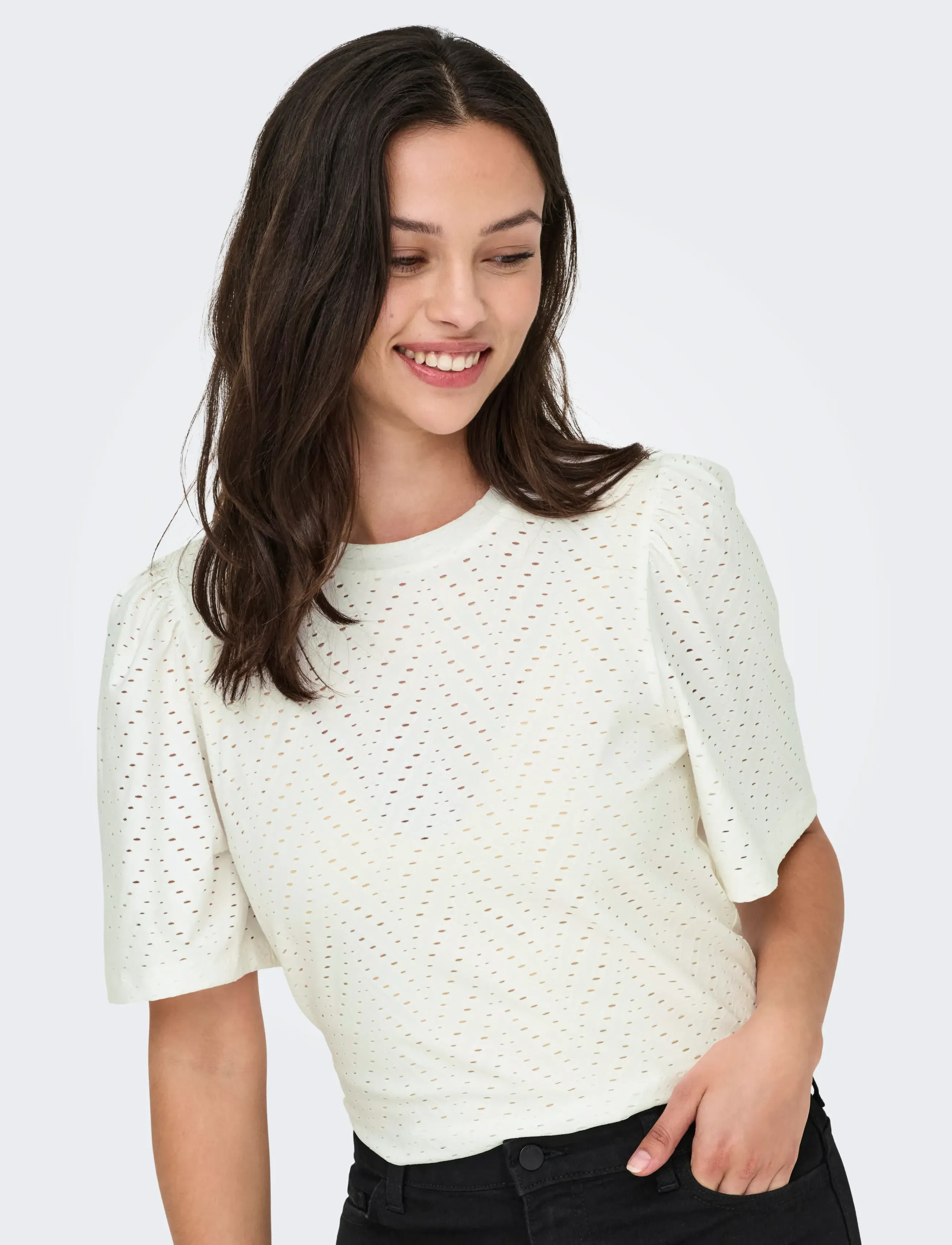 JDY - JDYCARLA CATHINKA S/S TOP JRS NOOS - striktrøjer - cloud dancer - 4