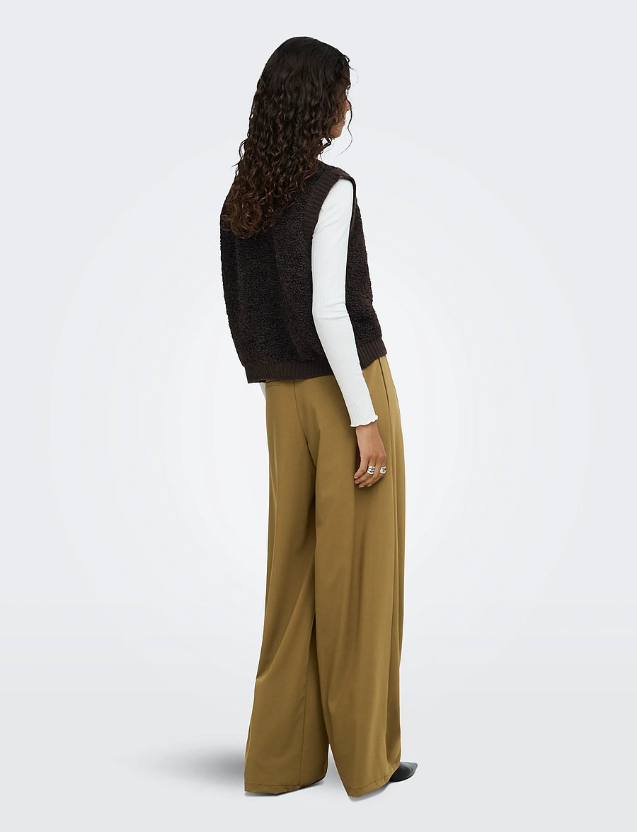 JDY - JDYEIRA LIFE S/L ON BUTTON VEST KNT NOOS - strikveste - chocolate torte - 3