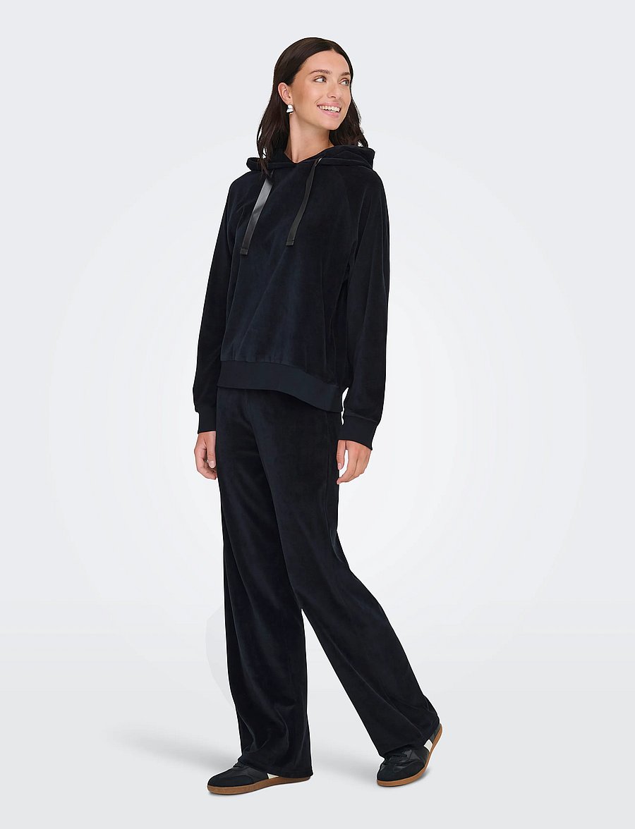 JDY - JDYVIDA L/S VELVET HOODIE TOP JRS DIA - kapuzenpullover - black - 4
