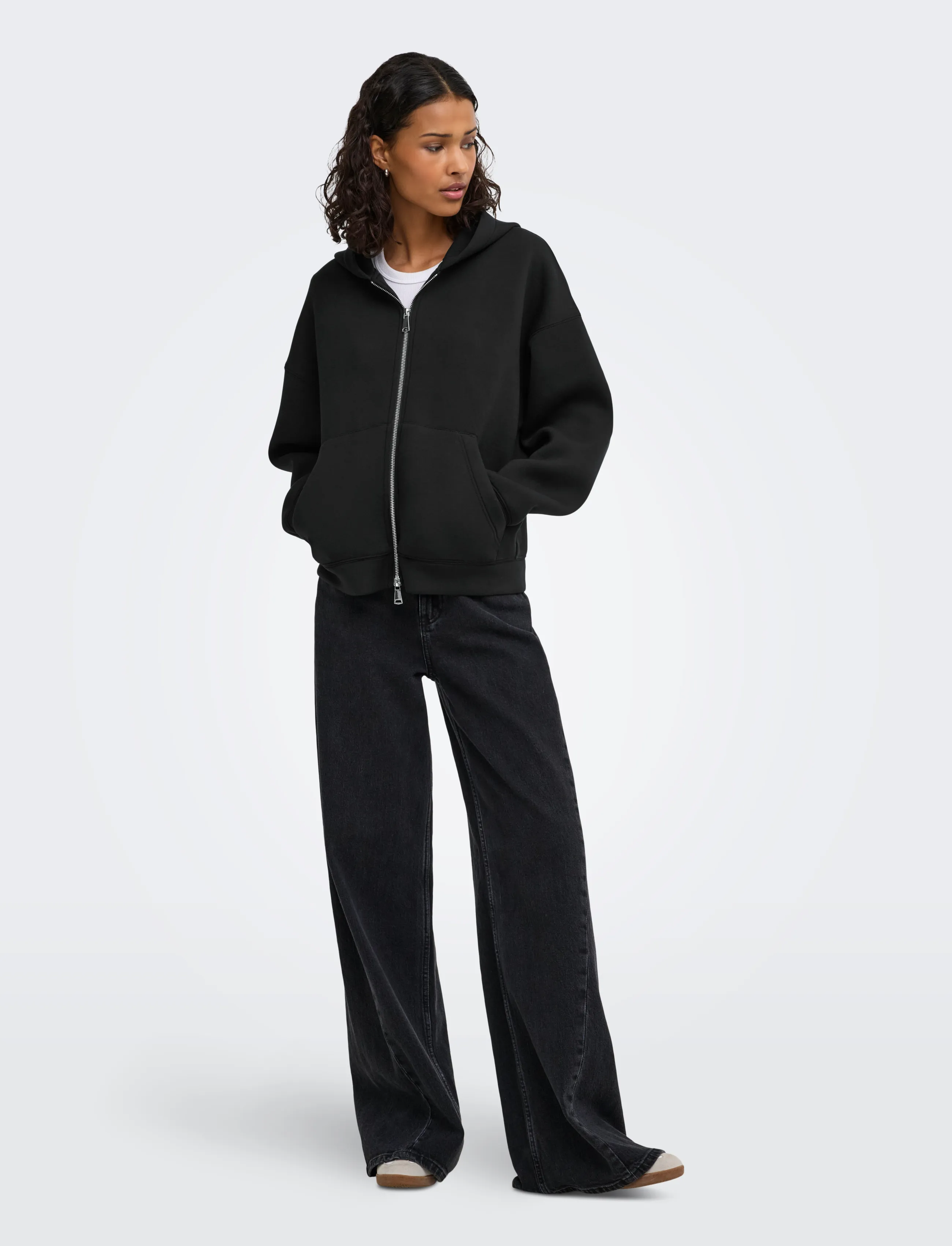 JDY - JDYSABRINA L/S ZIPPER SCUBA HOODIE JRS - kapuzenpullover - black - 4