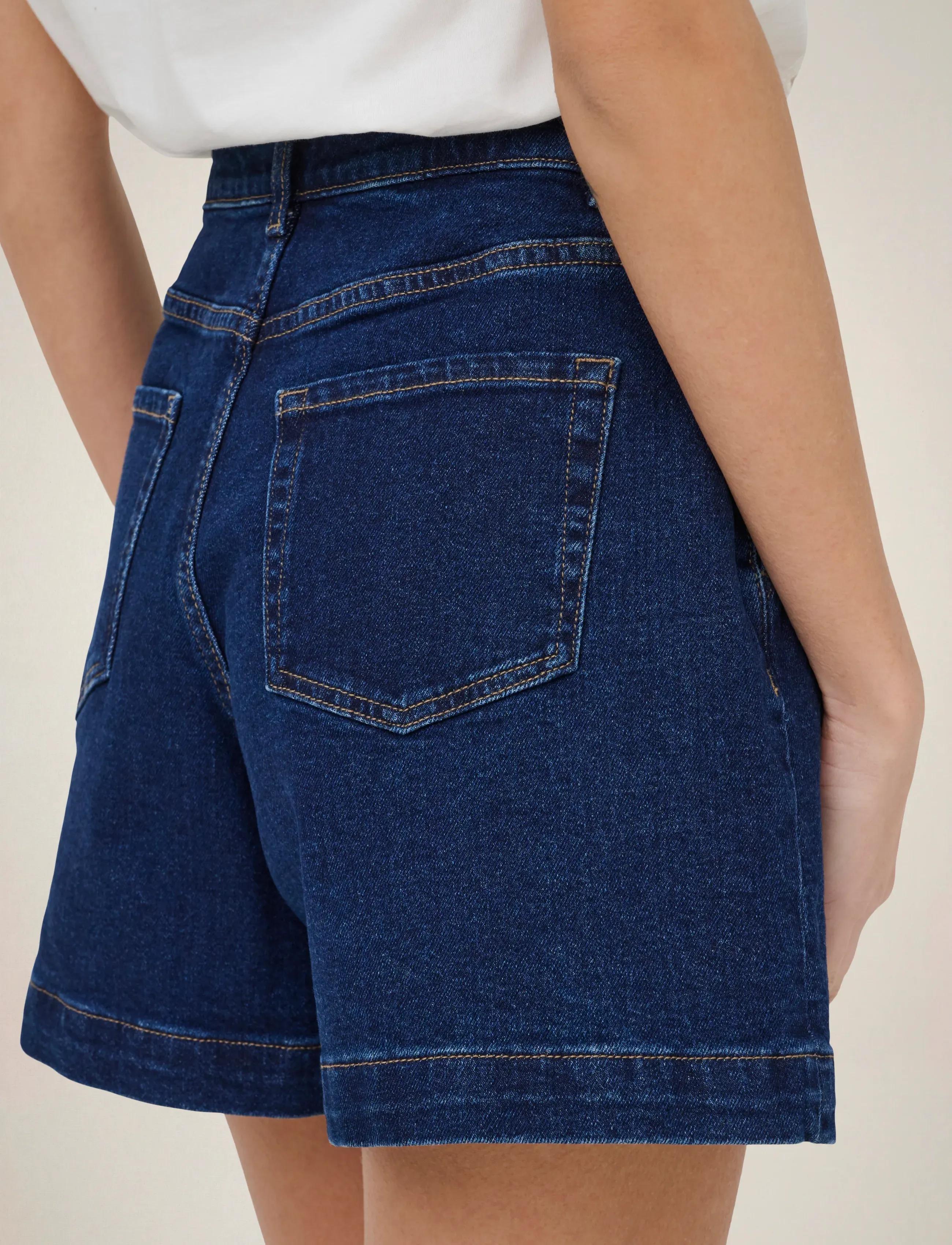 JDY - JDYVALERIE HW WID SHORTS DNM NOOS - jorts - medium blue denim - 5