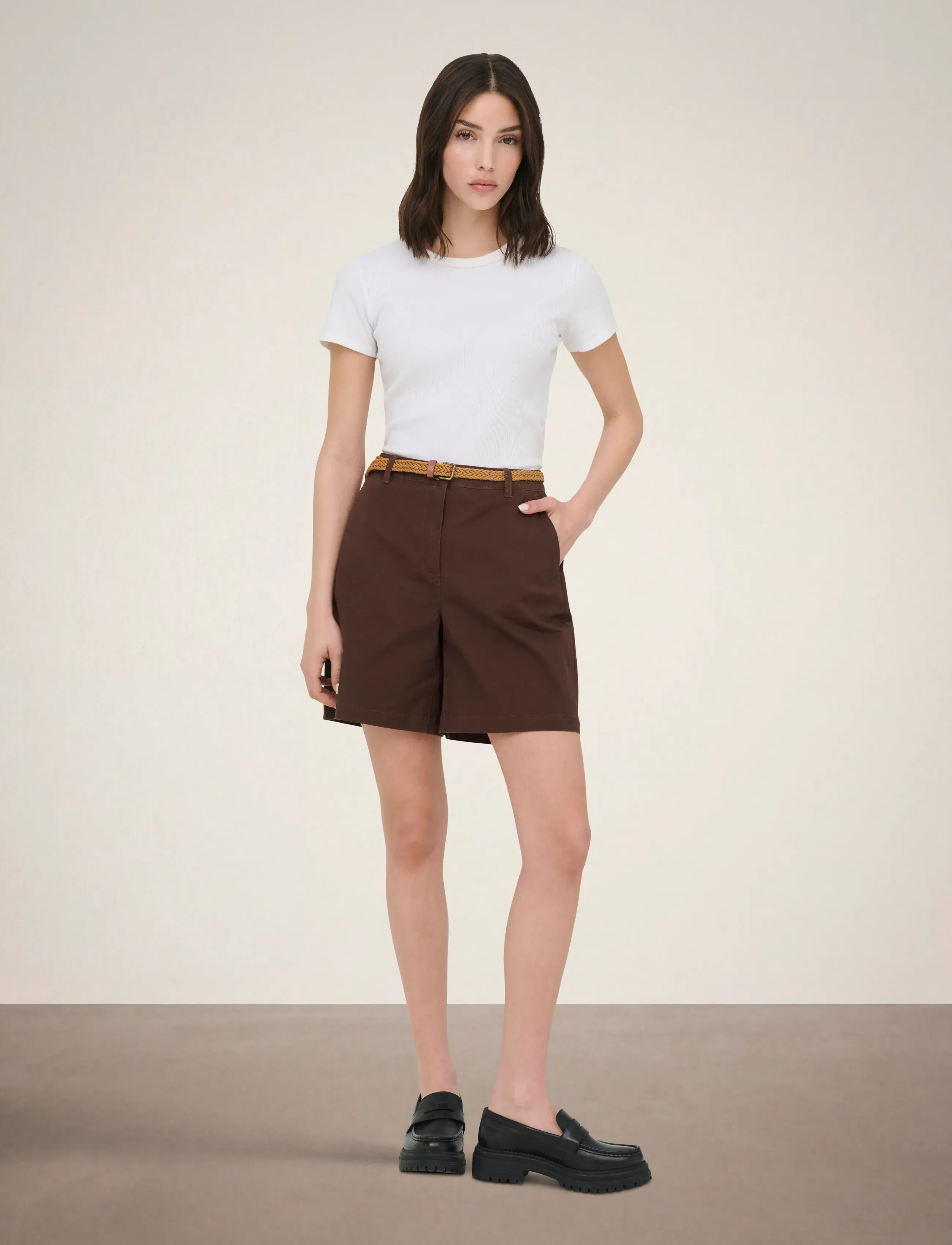 JDY - JDYCHICAGO MW BERMUDA SHORTS WVN NOOS - bermuda stuttbuxur - chicory coffee - 4