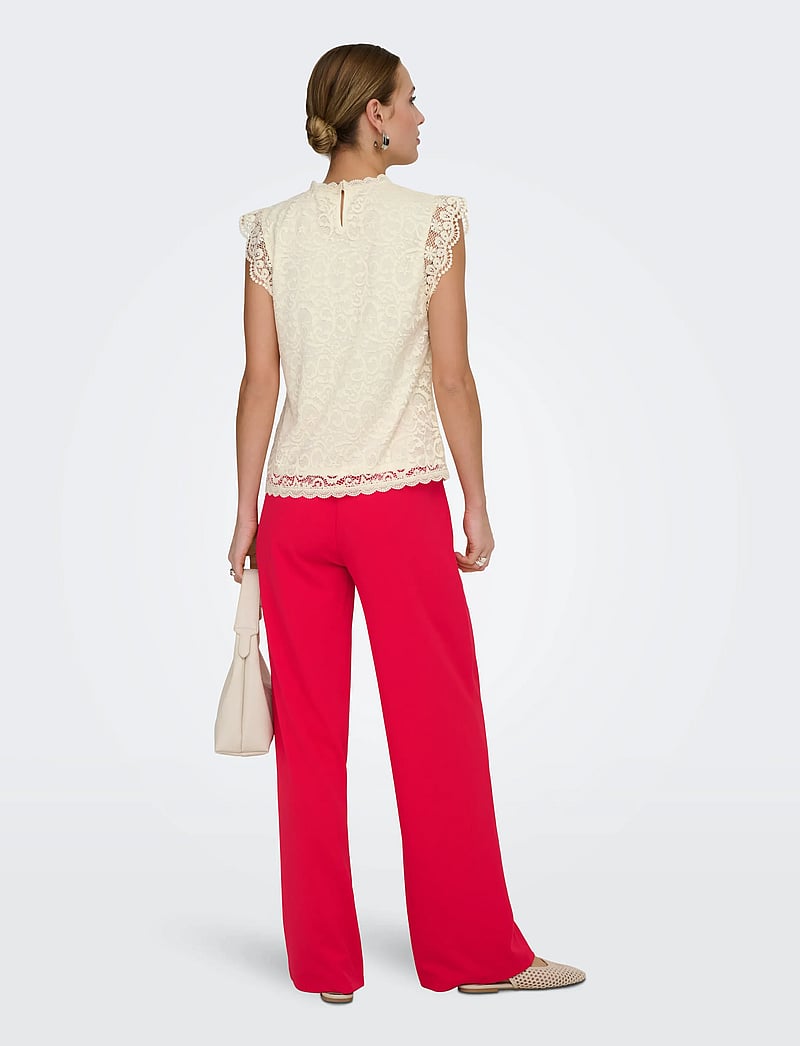 JDY - JDYLOTAS S/L LACE TOP JRS NOOS - Ärmellose blusen - cloud dancer - 3